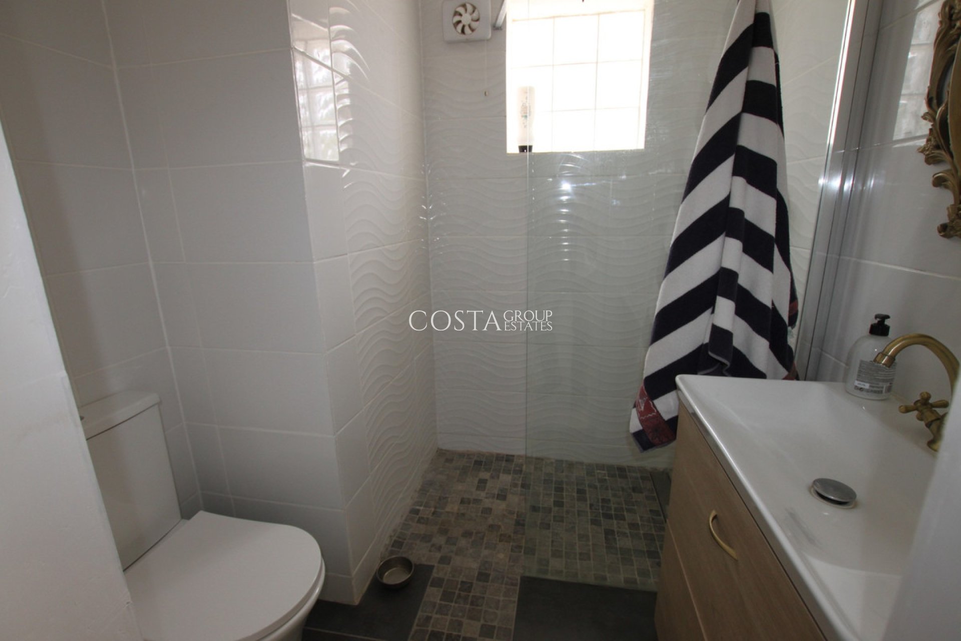 Resale - Villa -
Crevillente - Crevillent - Crevillente - Crevillent Centro