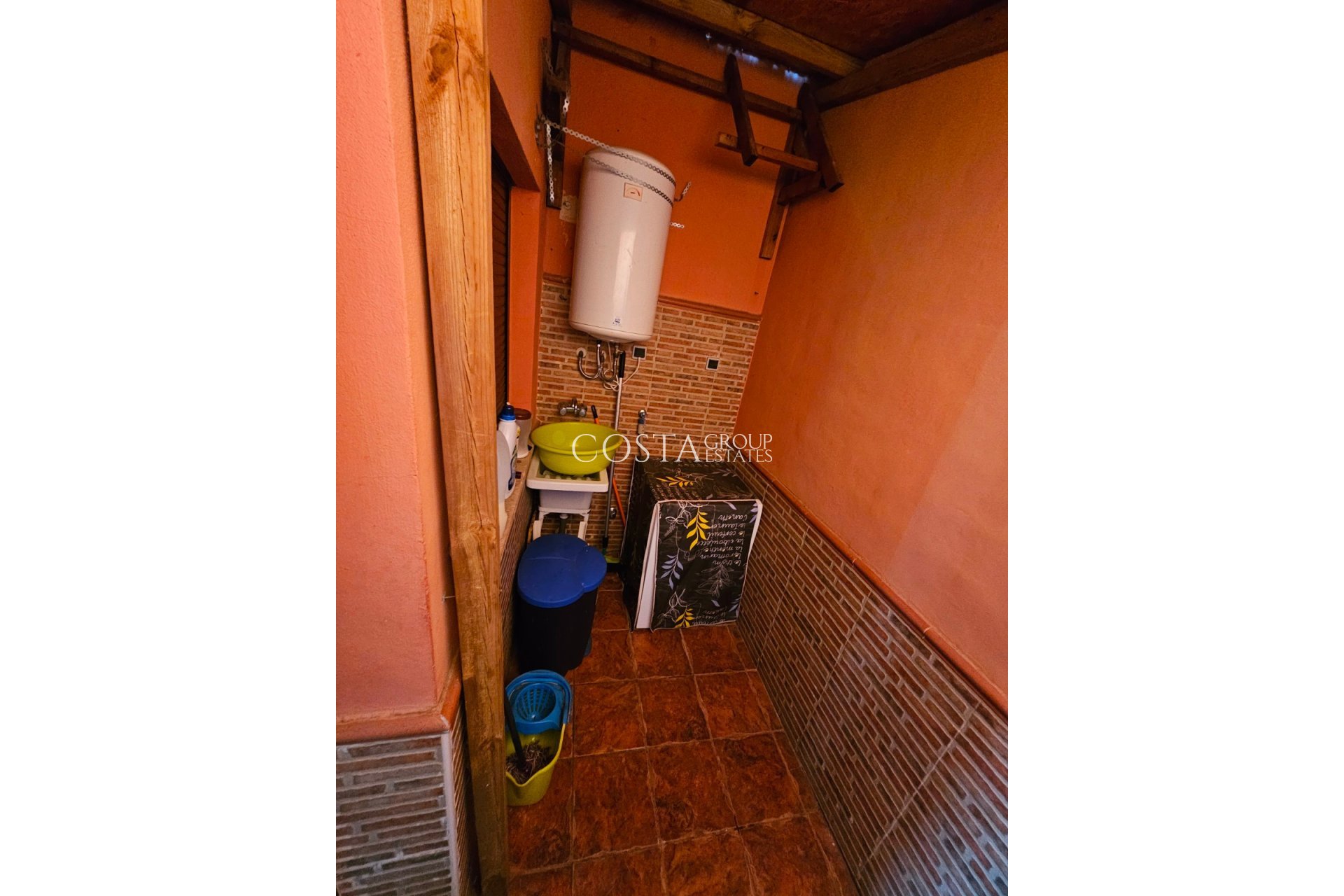 Resale - Villa -
Daya Nueva - Daya Nueva Centro