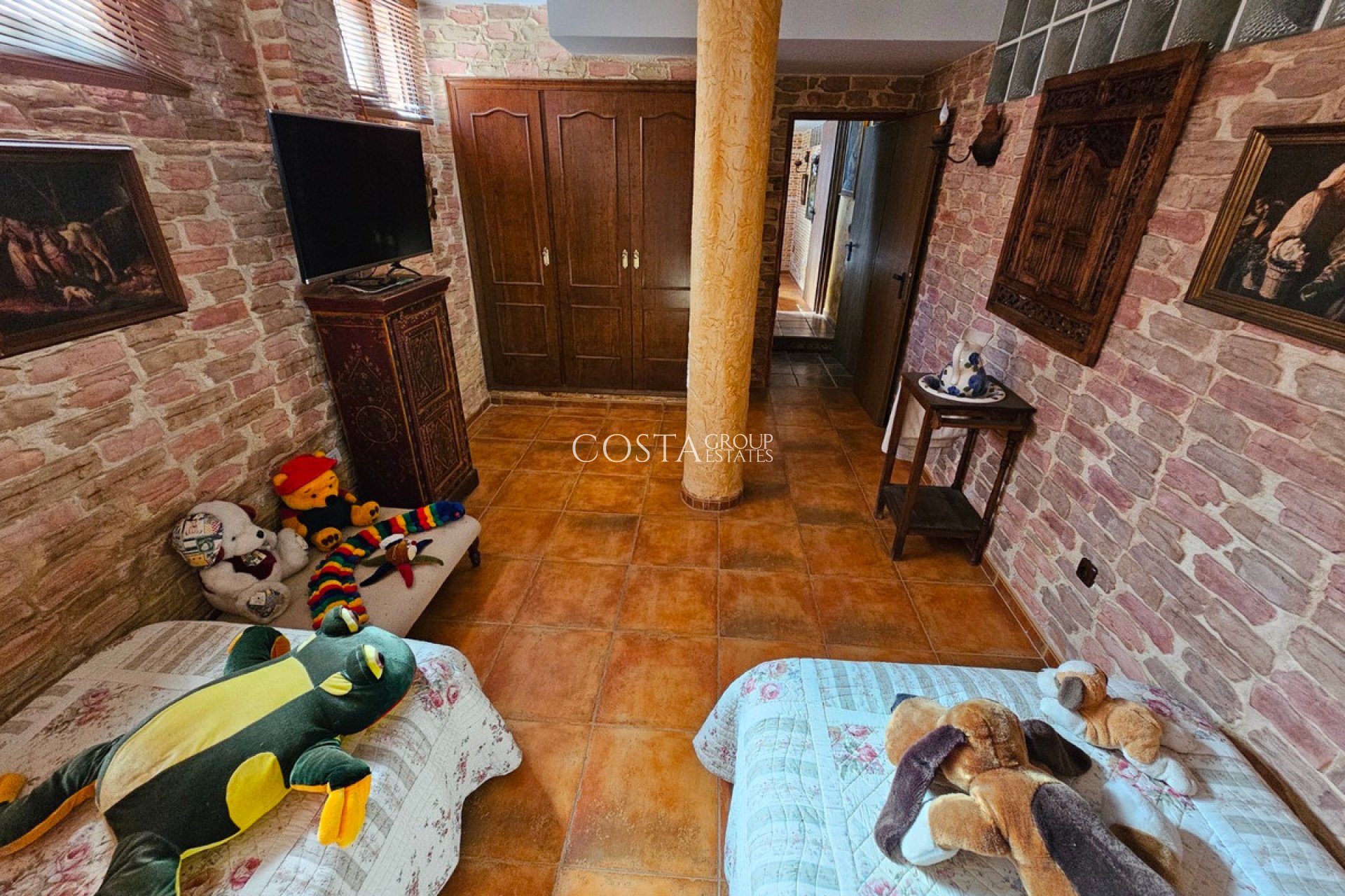 Resale - Villa -
Daya Nueva - Daya Nueva Centro