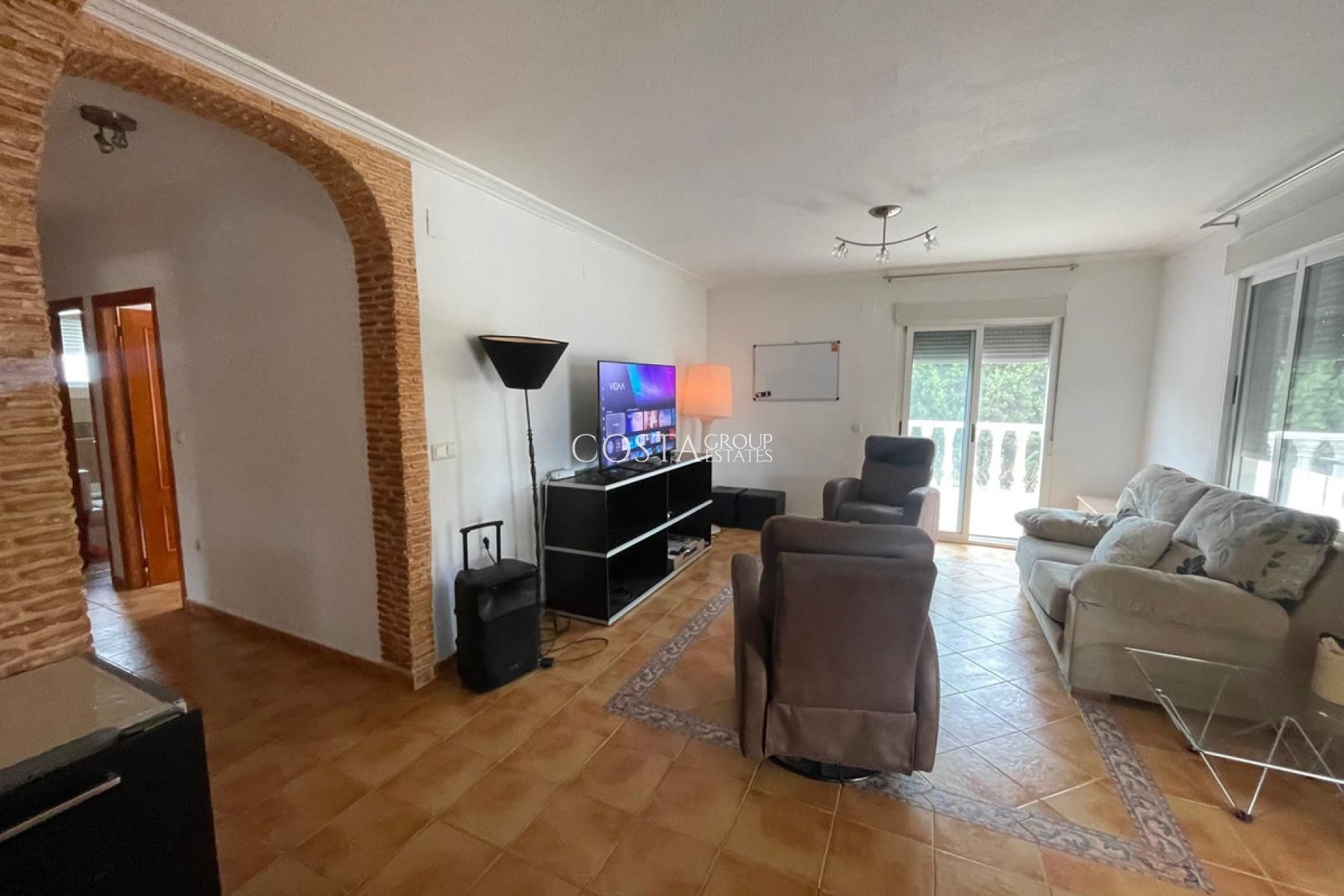 Resale - Villa -
Daya Vieja - Daya Vieja Centro