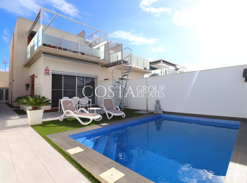 Resale - Villa -
Daya Vieja - Daya Vieja Centro