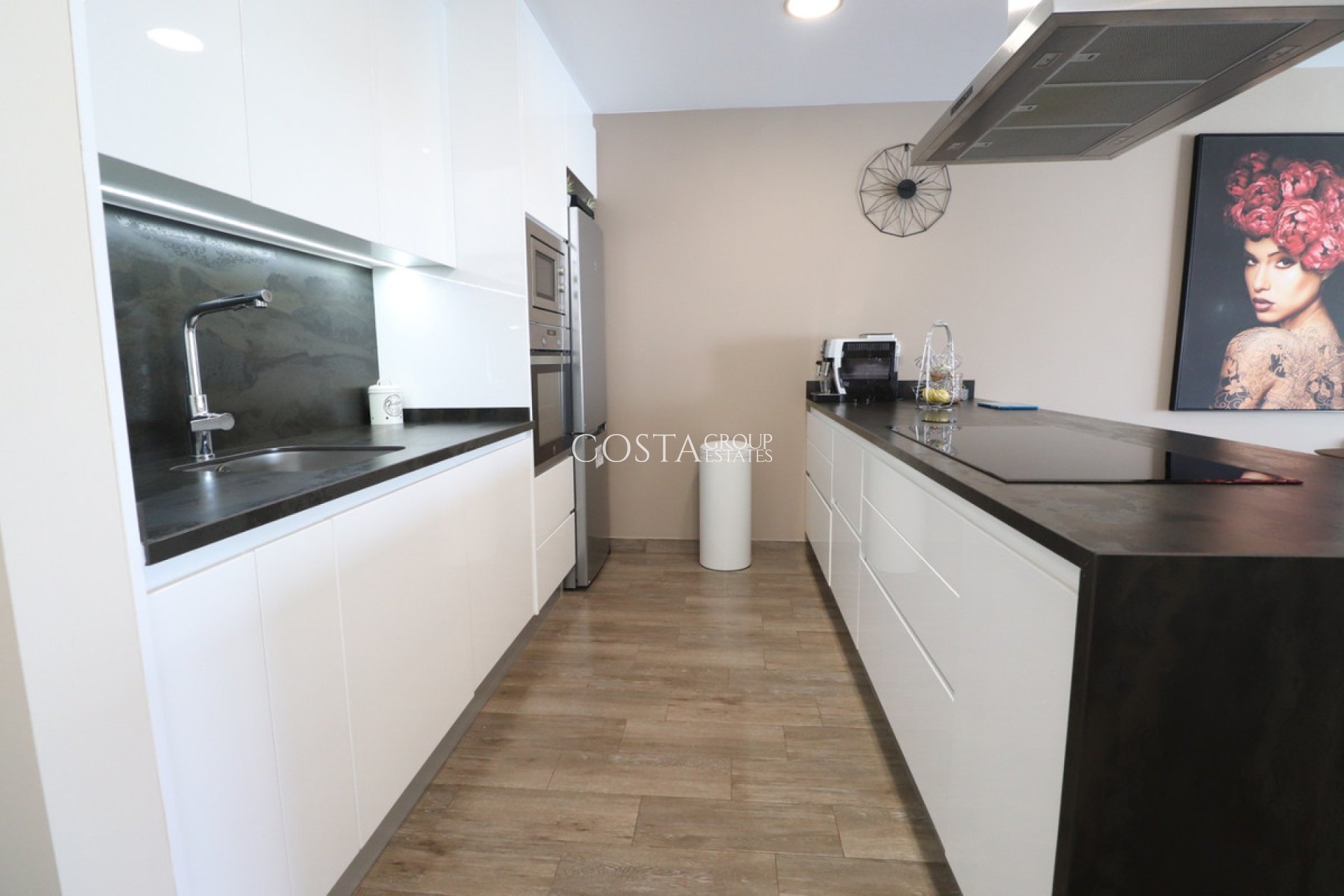 Resale - Villa -
Daya Vieja - Daya Vieja Centro