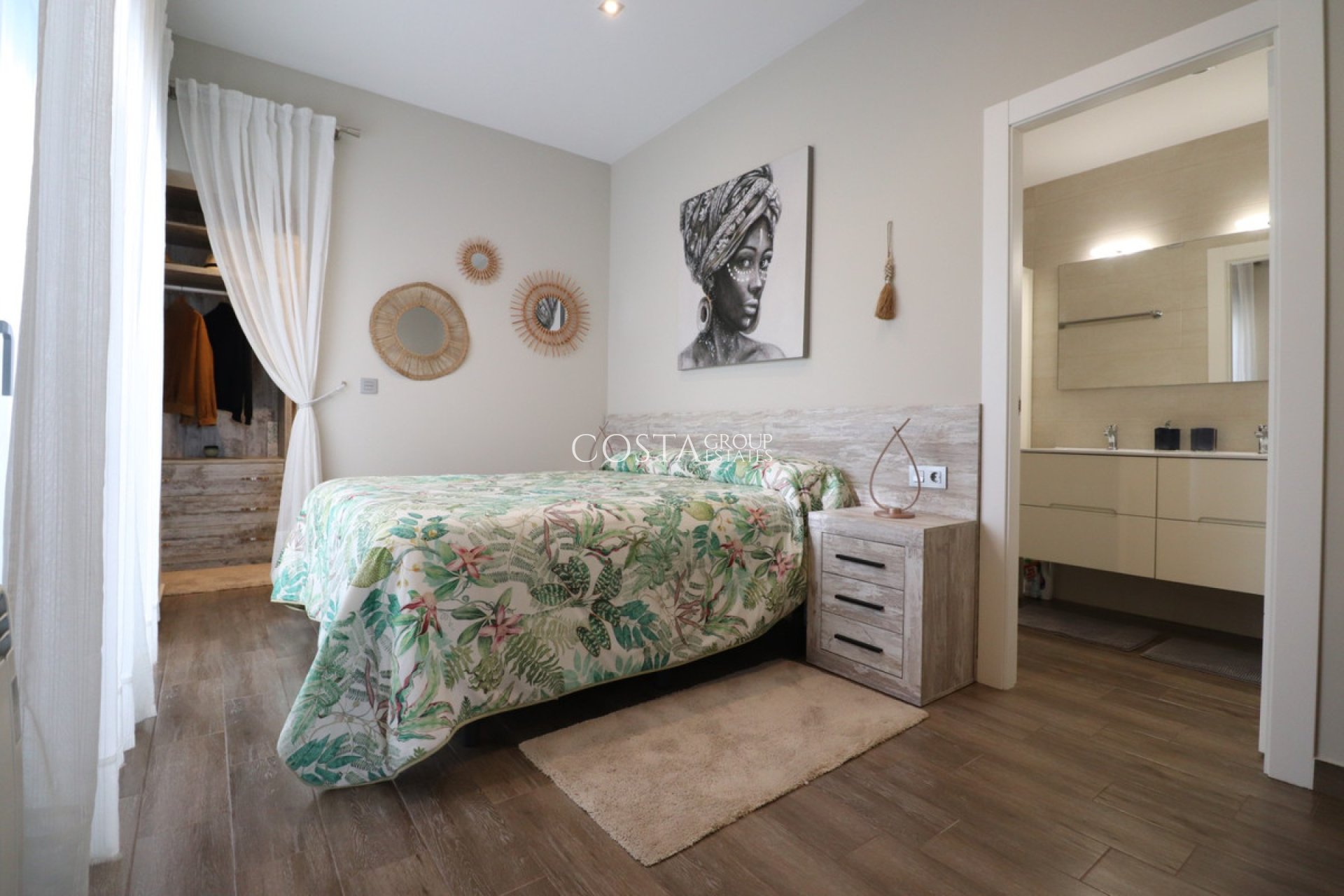 Resale - Villa -
Daya Vieja - Daya Vieja Centro