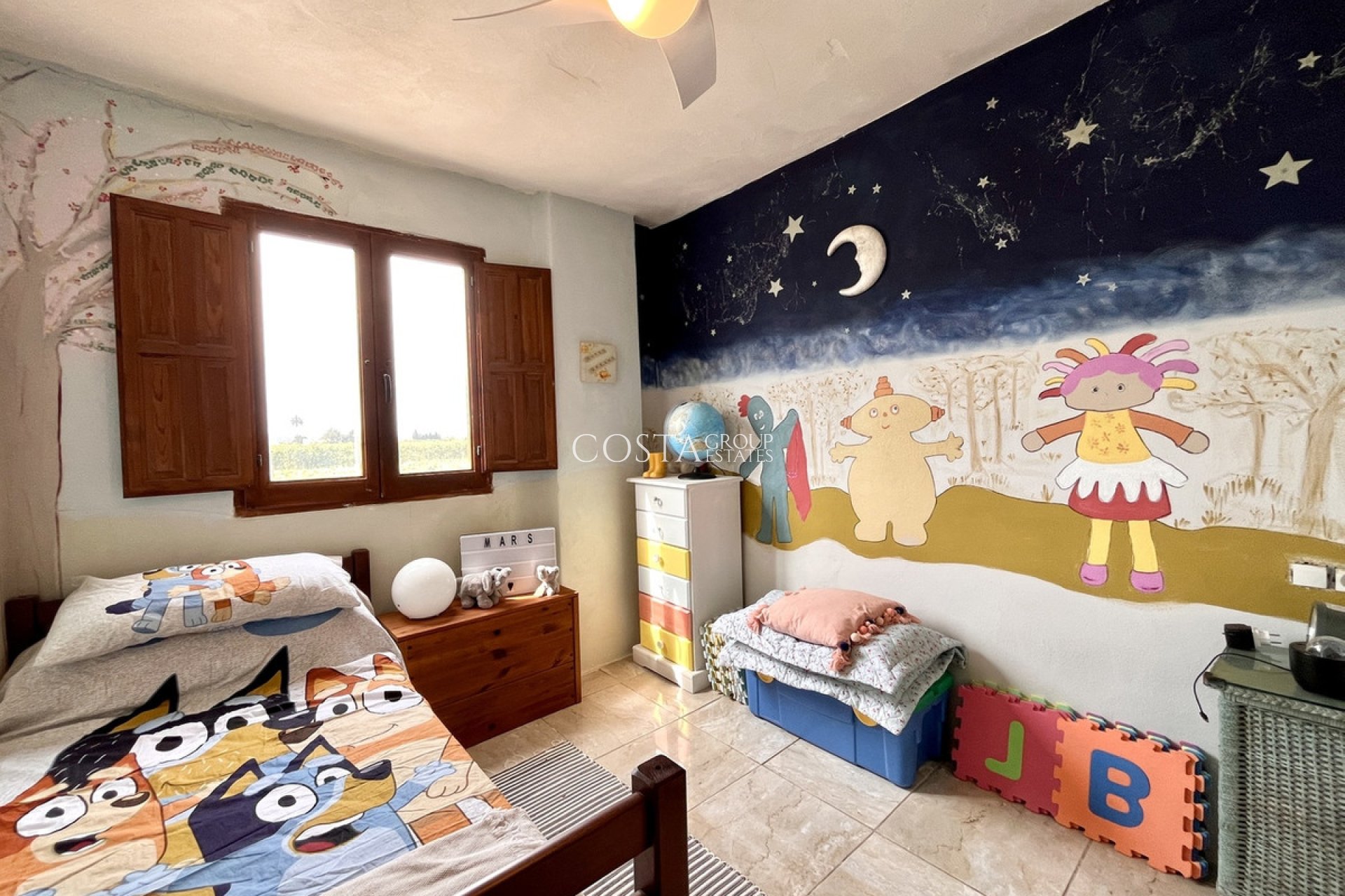 Resale - Villa -
Dolores - Dolores Centro