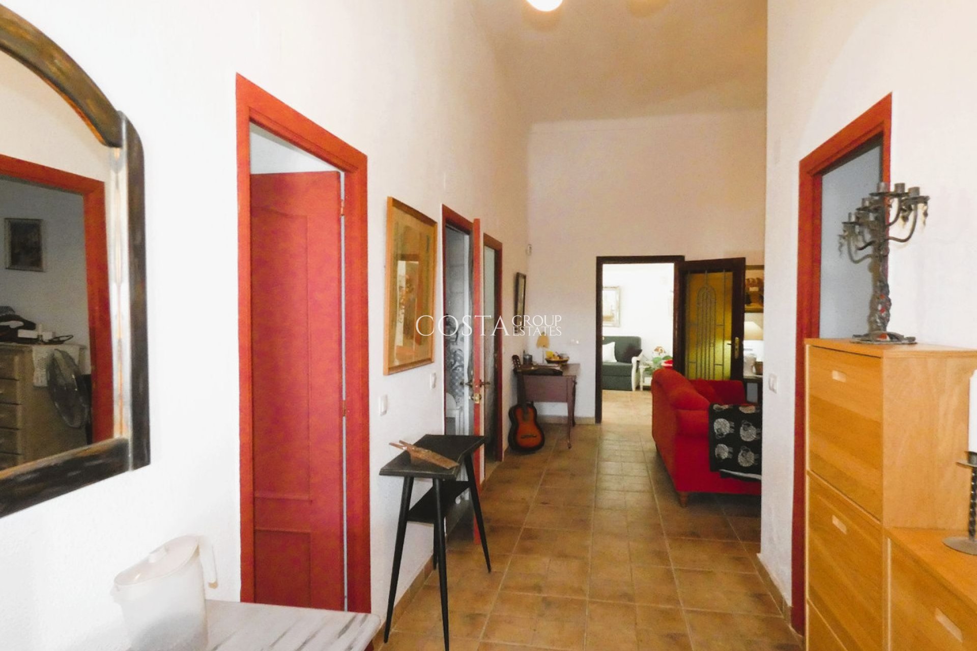 Resale - Villa -
Dolores - Dolores Centro