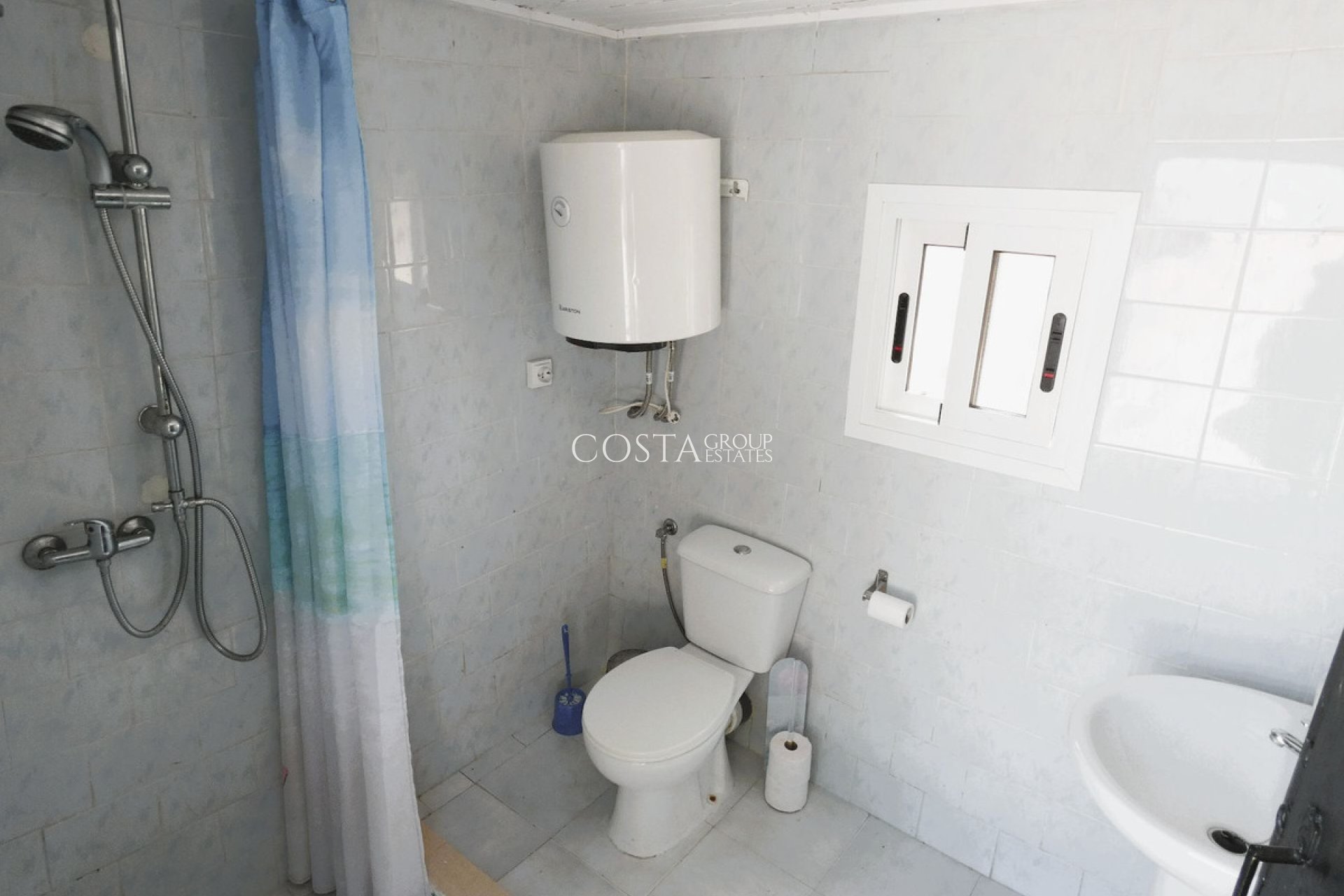 Resale - Villa -
Dolores - Dolores Centro