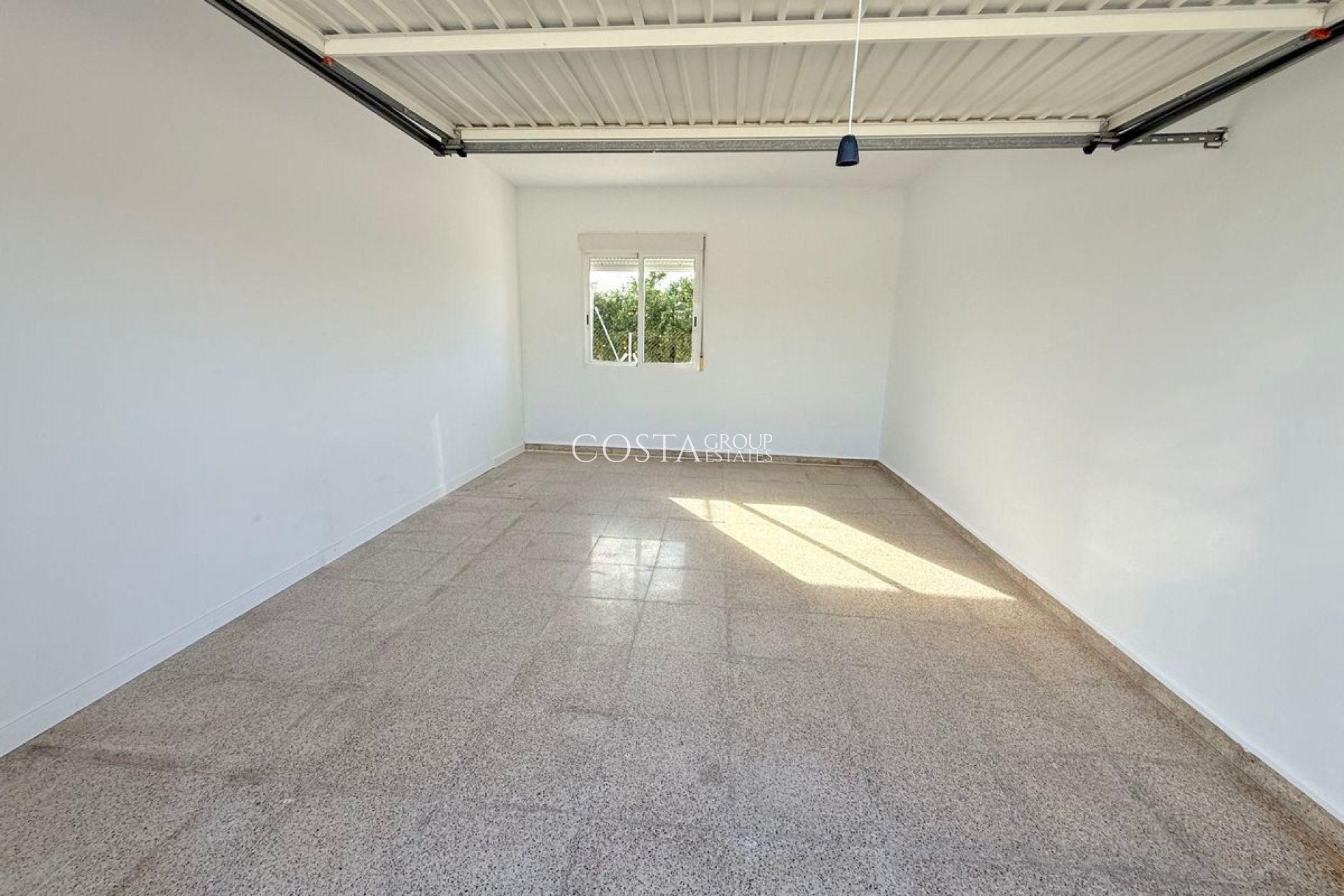 Resale - Villa -
Dolores - Dolores Centro