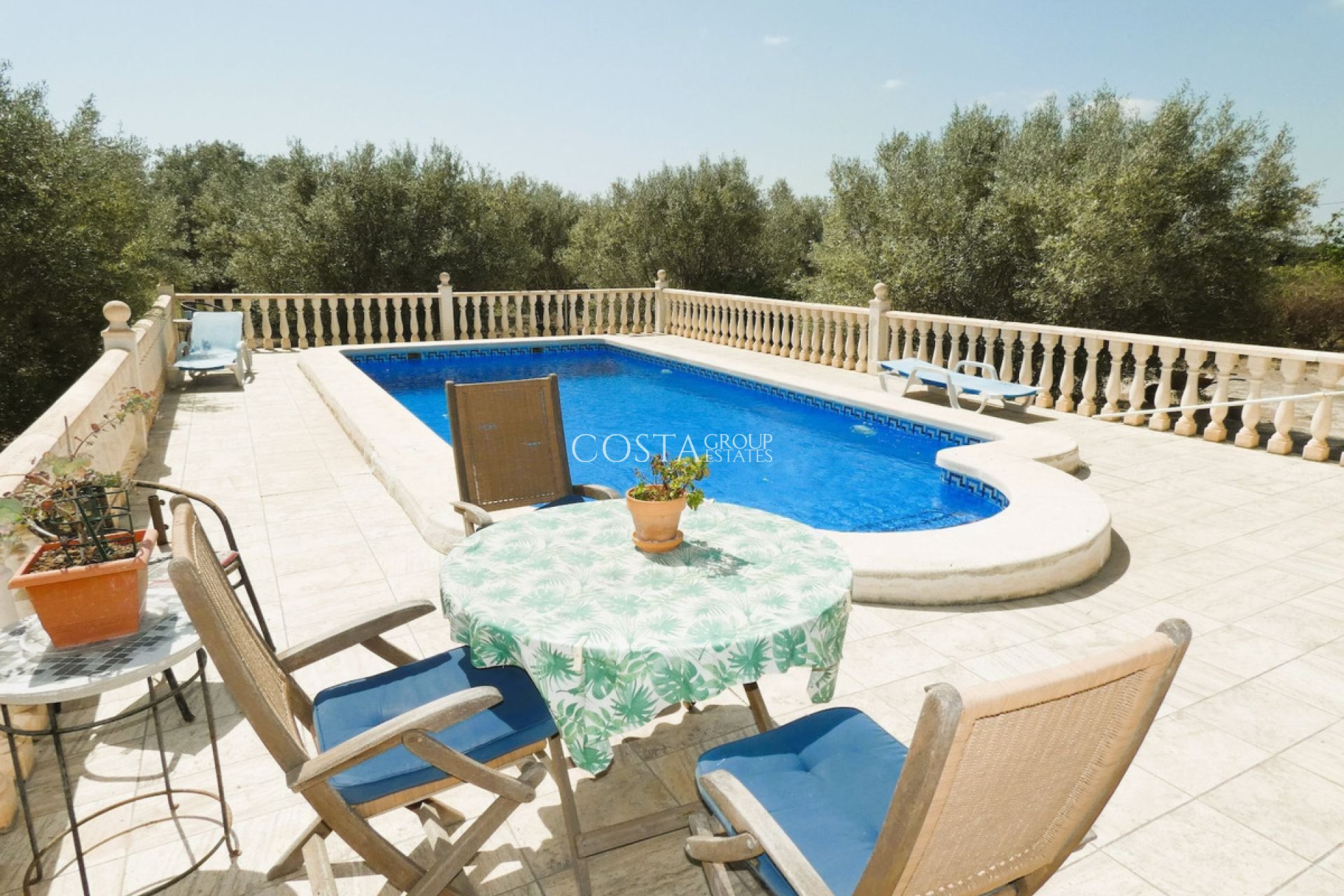 Resale - Villa -
Dolores - Dolores Centro