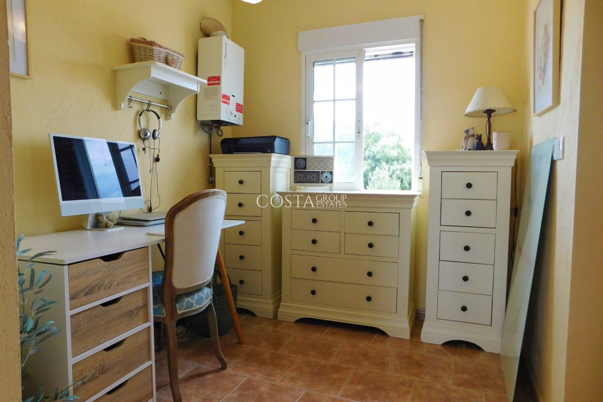 Resale - Villa -
Dolores - Dolores Centro