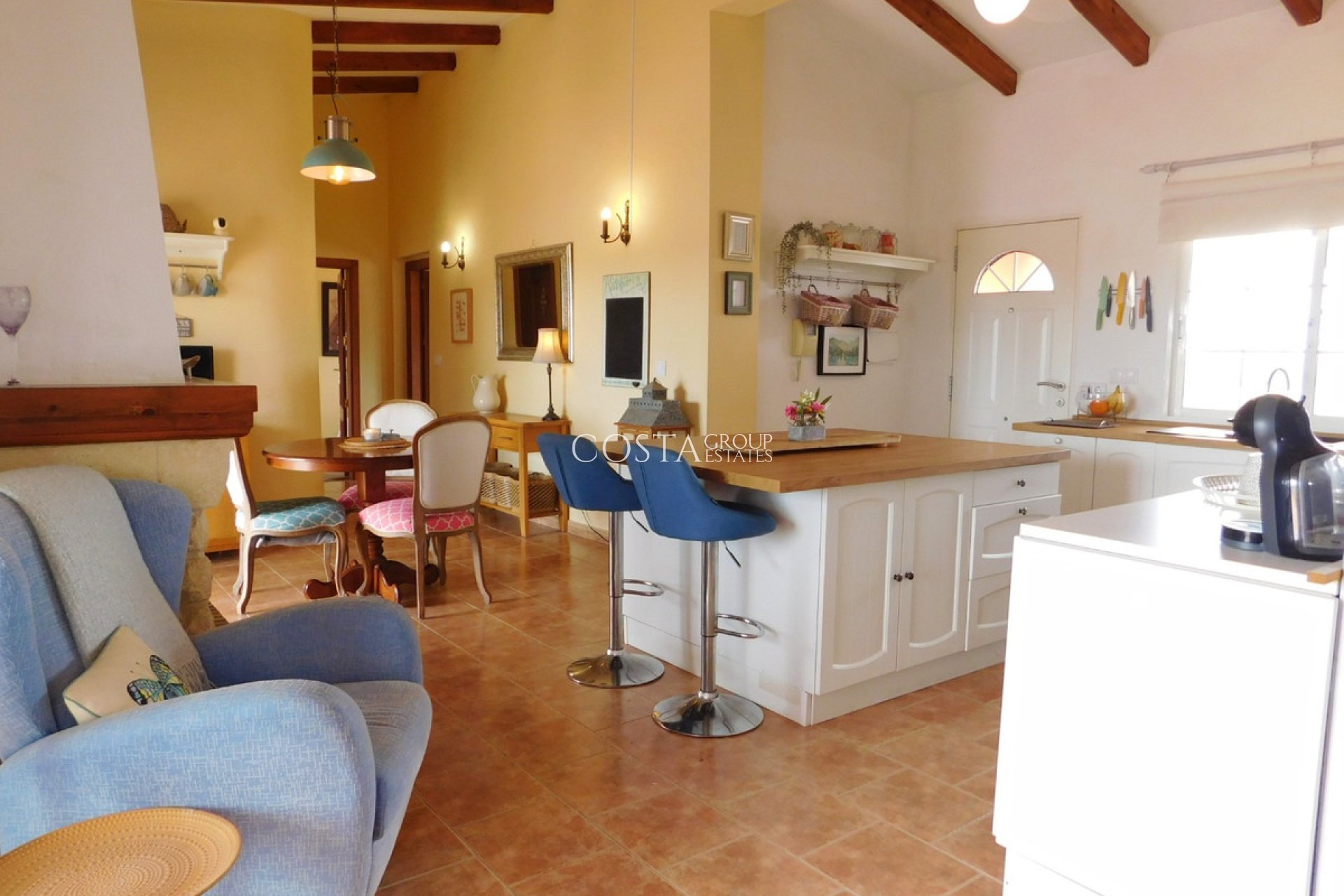 Resale - Villa -
Dolores - Dolores Centro