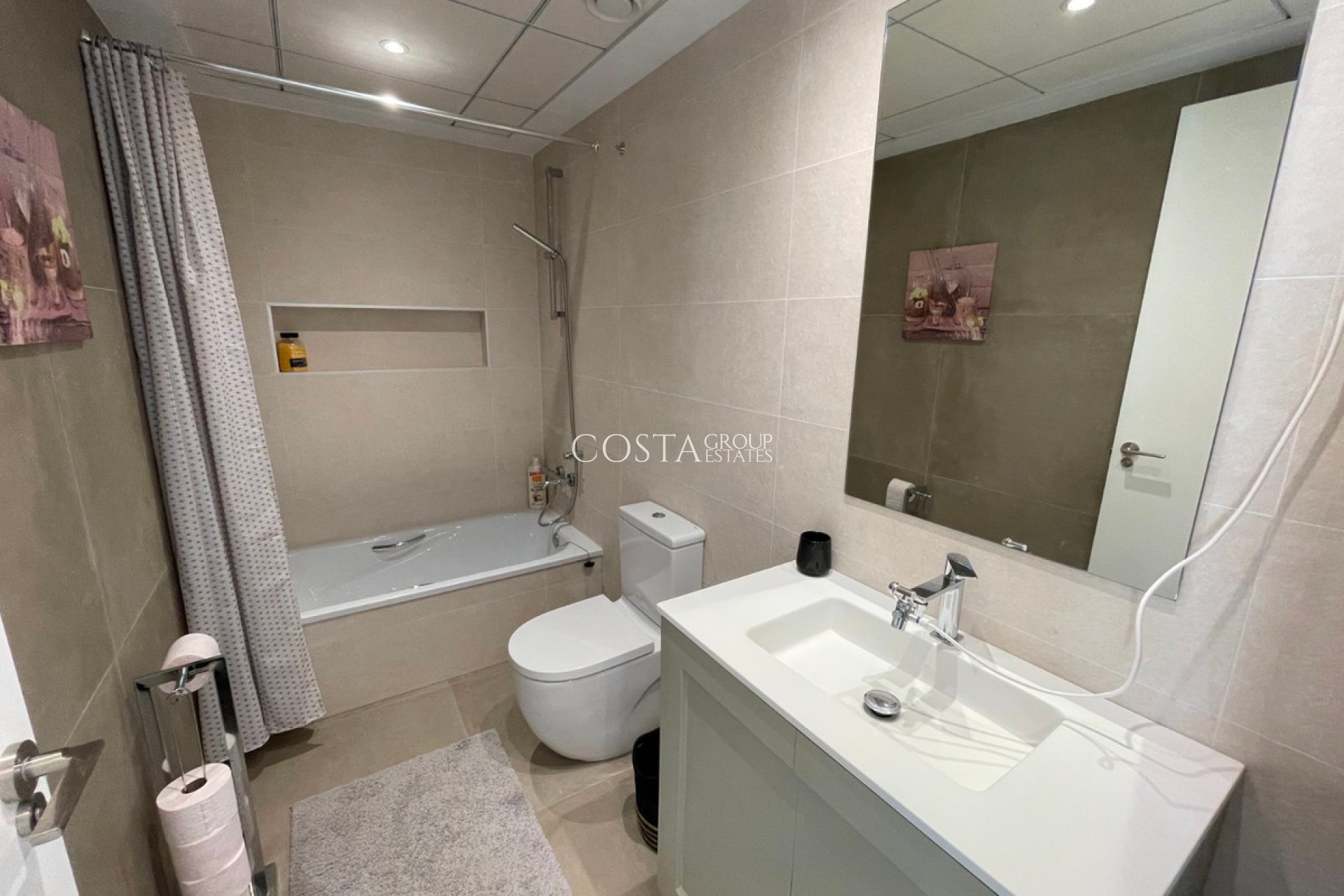 Resale - Villa -
Dolores - Dolores Centro