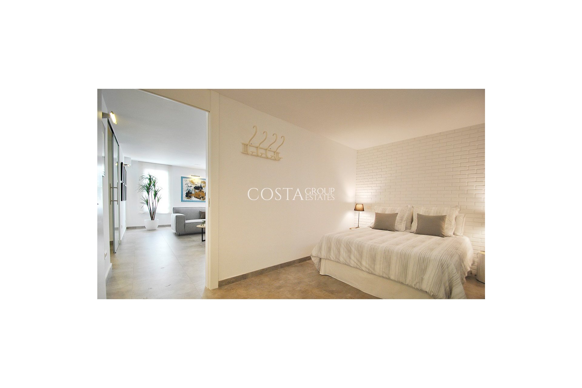 Resale - Villa -
Elche - La Marina