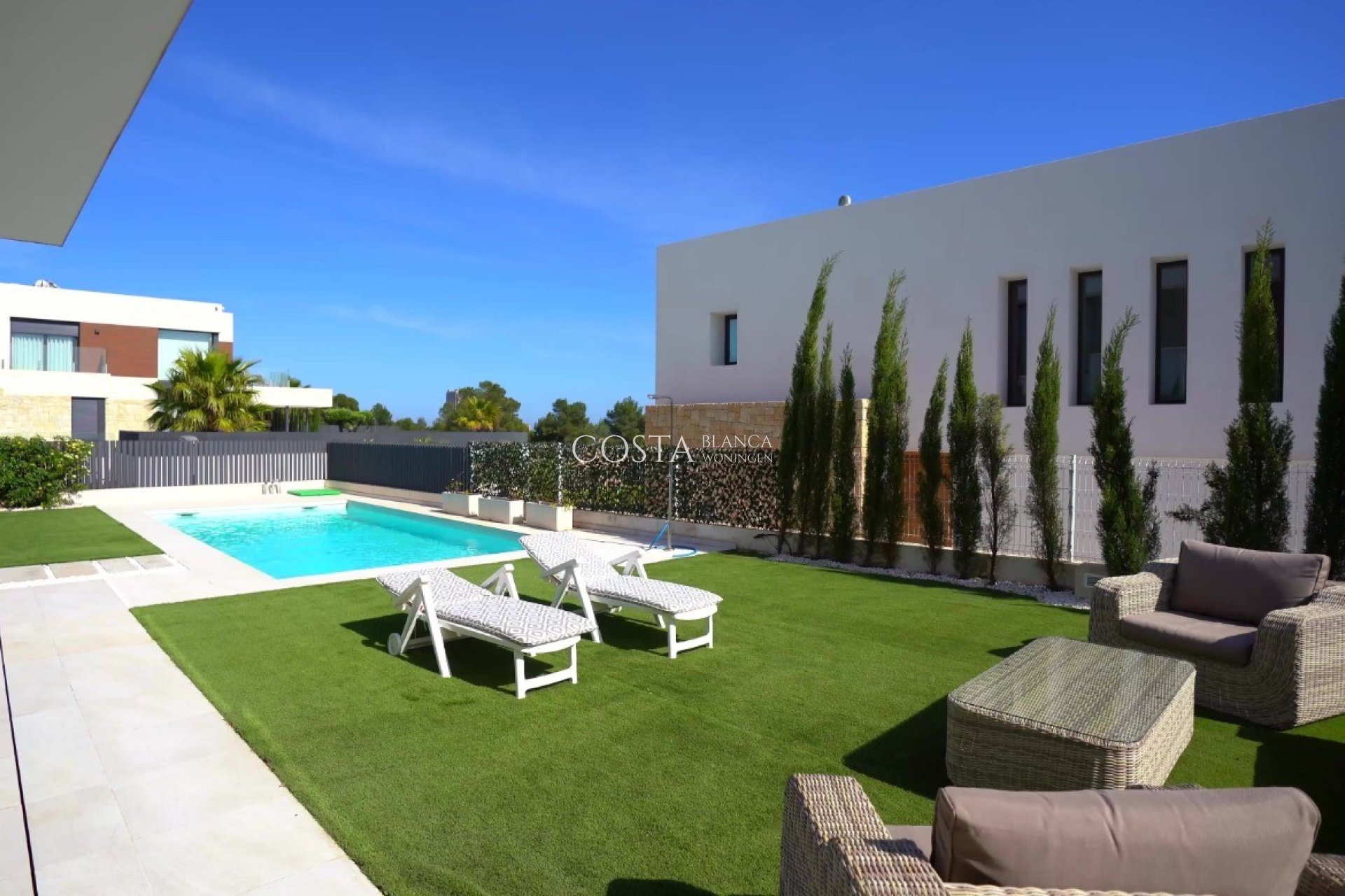 Resale - Villa -
Finestrat - Golf Bahía