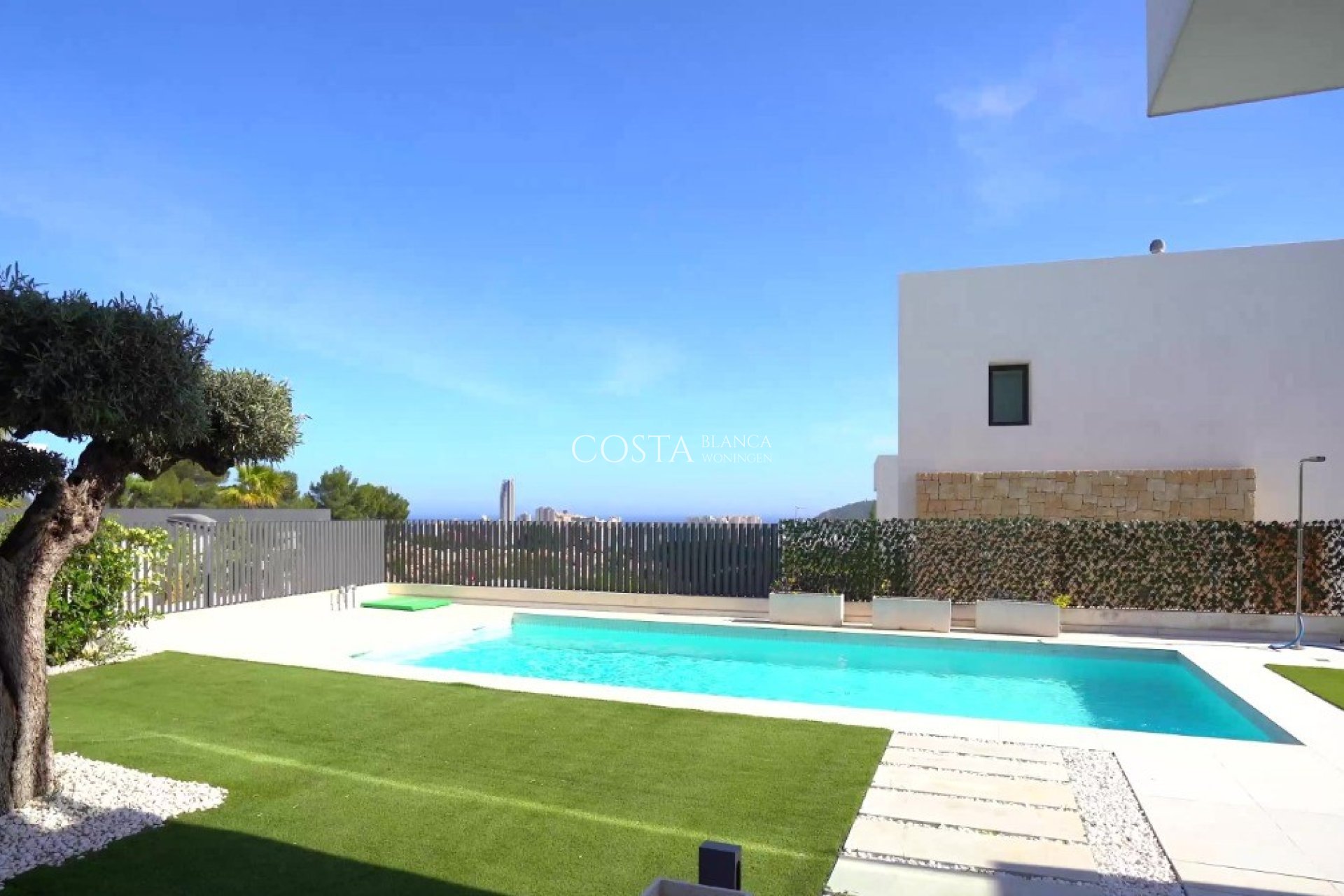 Resale - Villa -
Finestrat - Golf Bahía