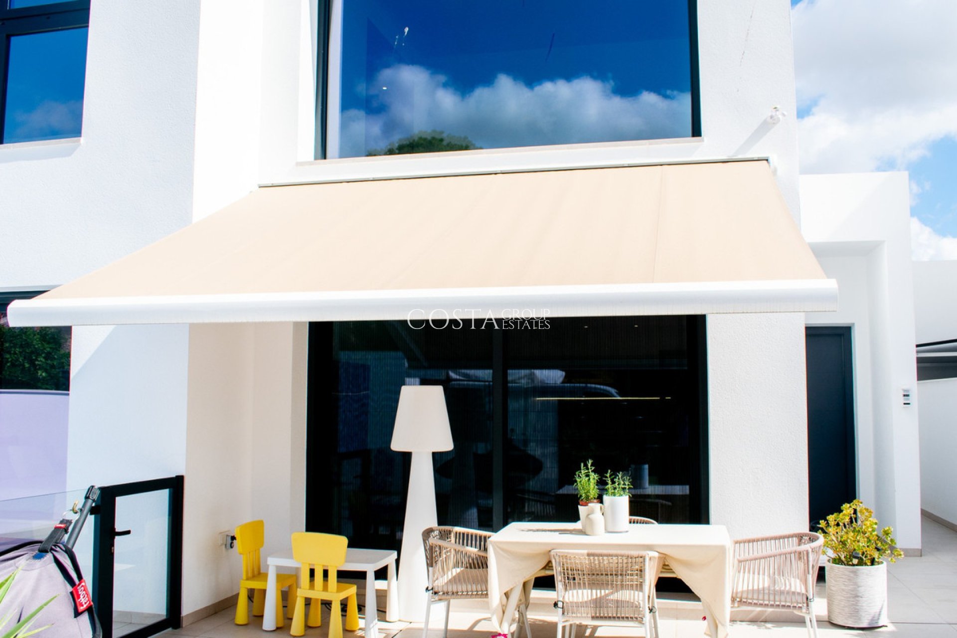 Resale - Villa -
Formentera de Segura