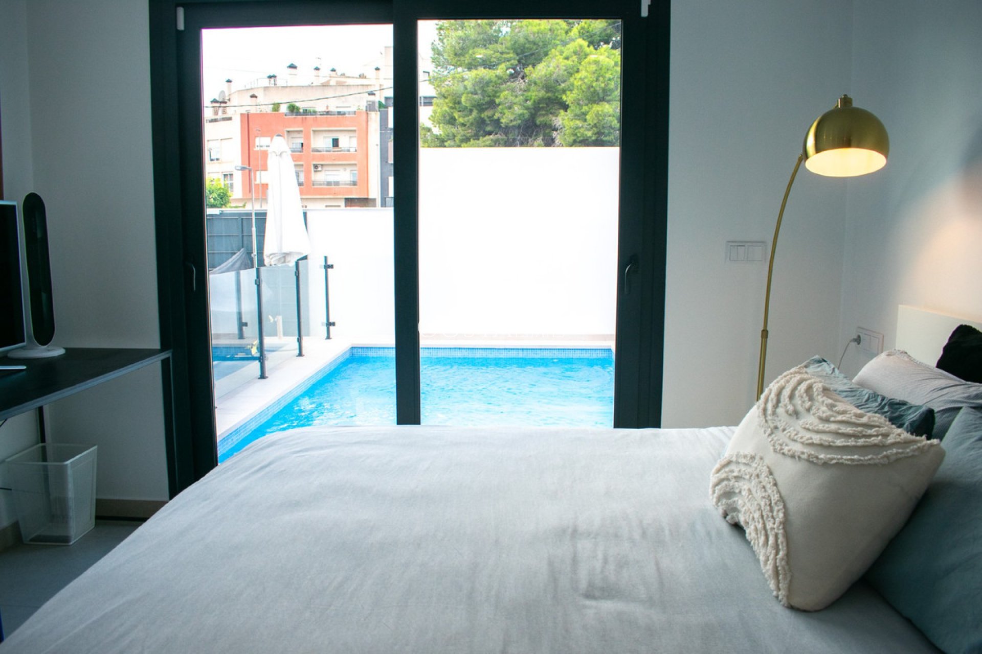 Resale - Villa -
Formentera de Segura