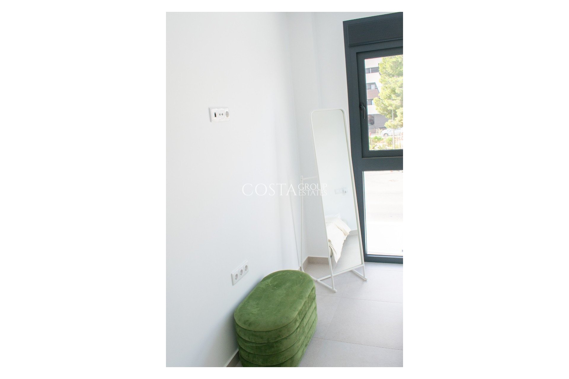 Resale - Villa -
Formentera de Segura