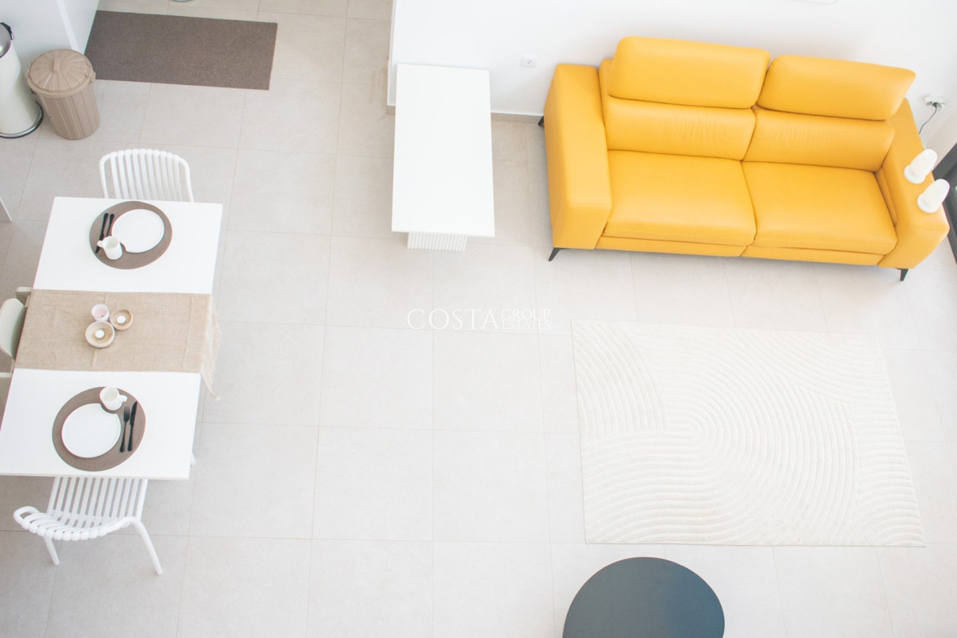 Resale - Villa -
Formentera de Segura