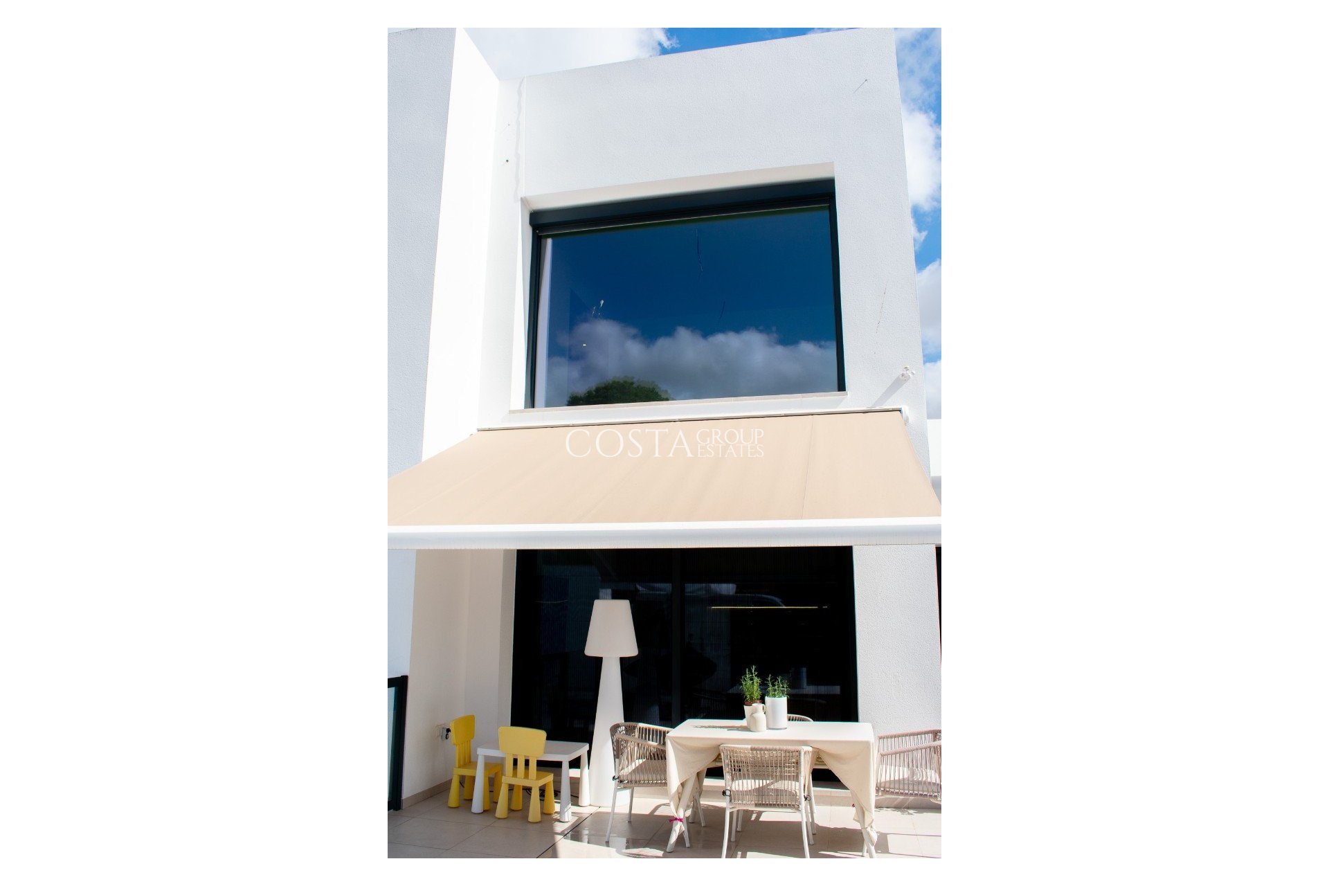Resale - Villa -
Formentera de Segura