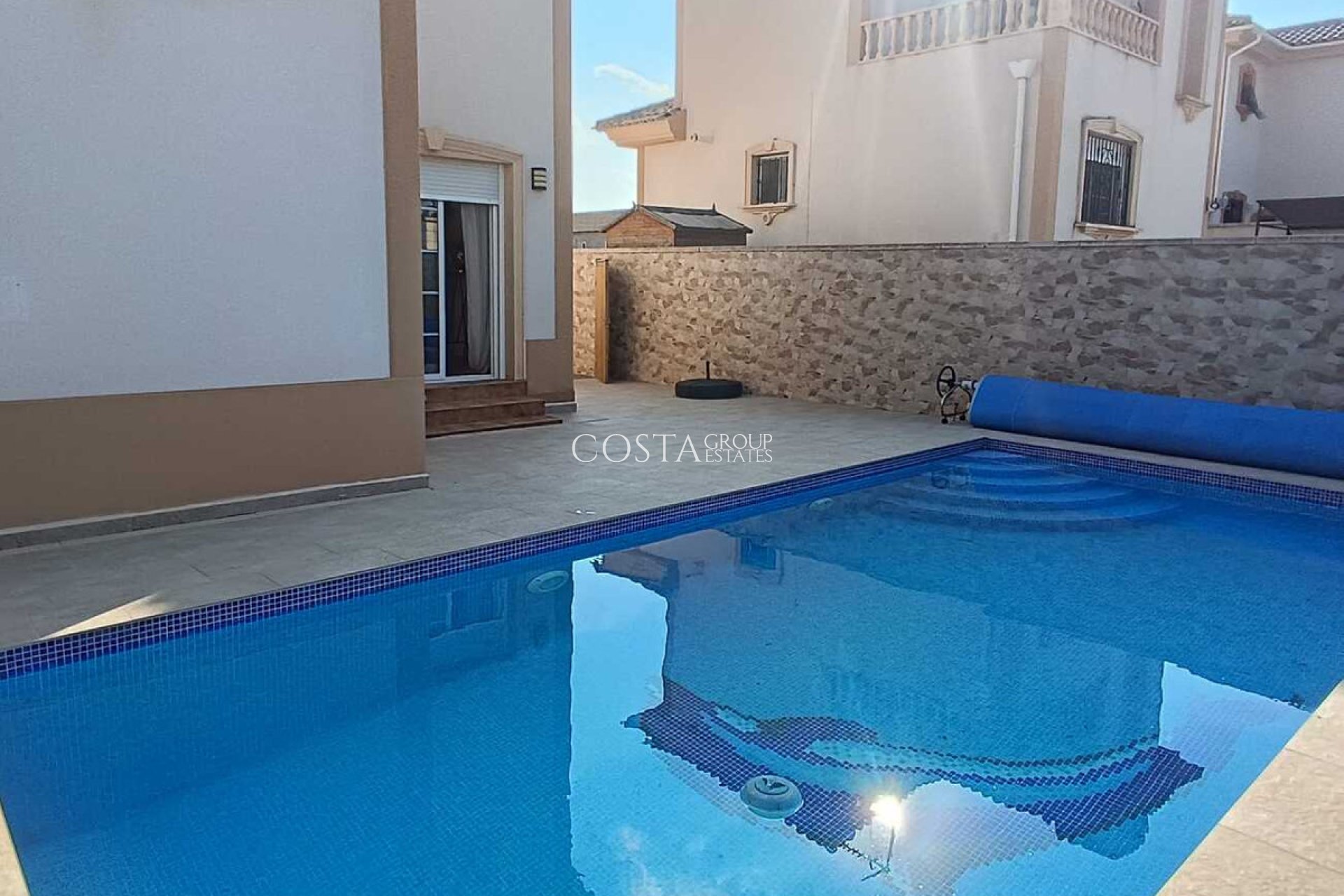 Resale - Villa -
Fortuna - El Reloj