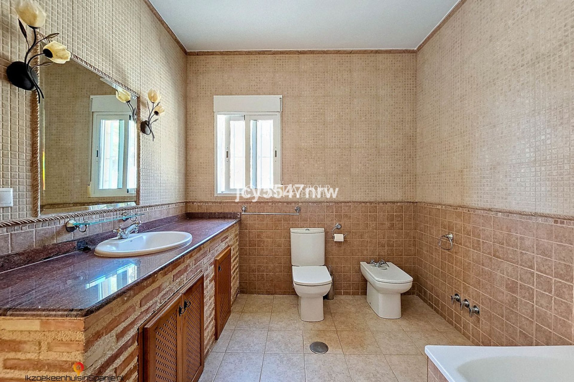 Resale - Villa -
Fortuna - Fortuna Centro