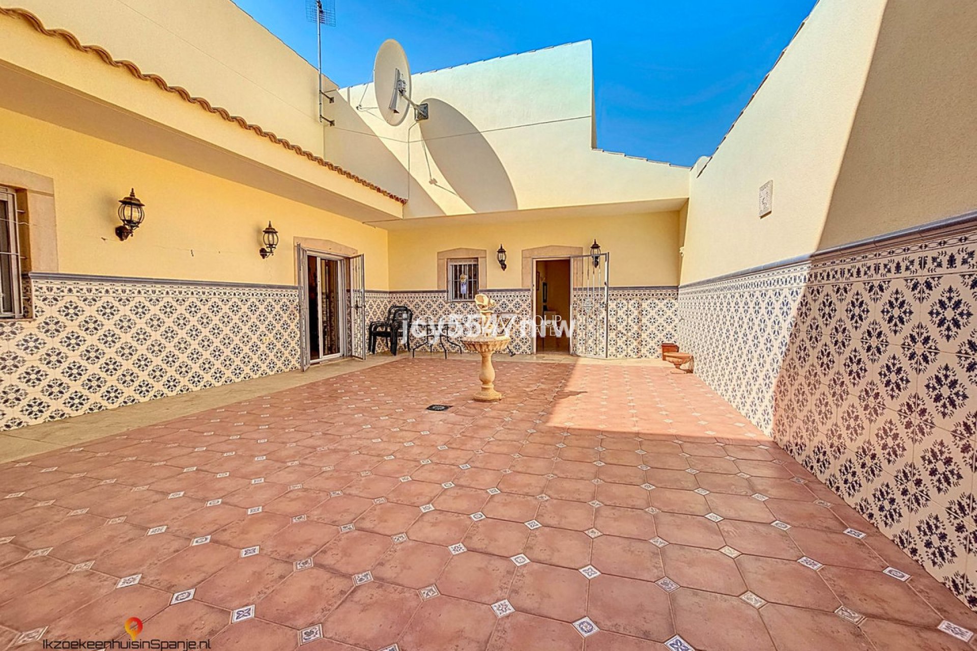 Resale - Villa -
Fortuna - Fortuna Centro