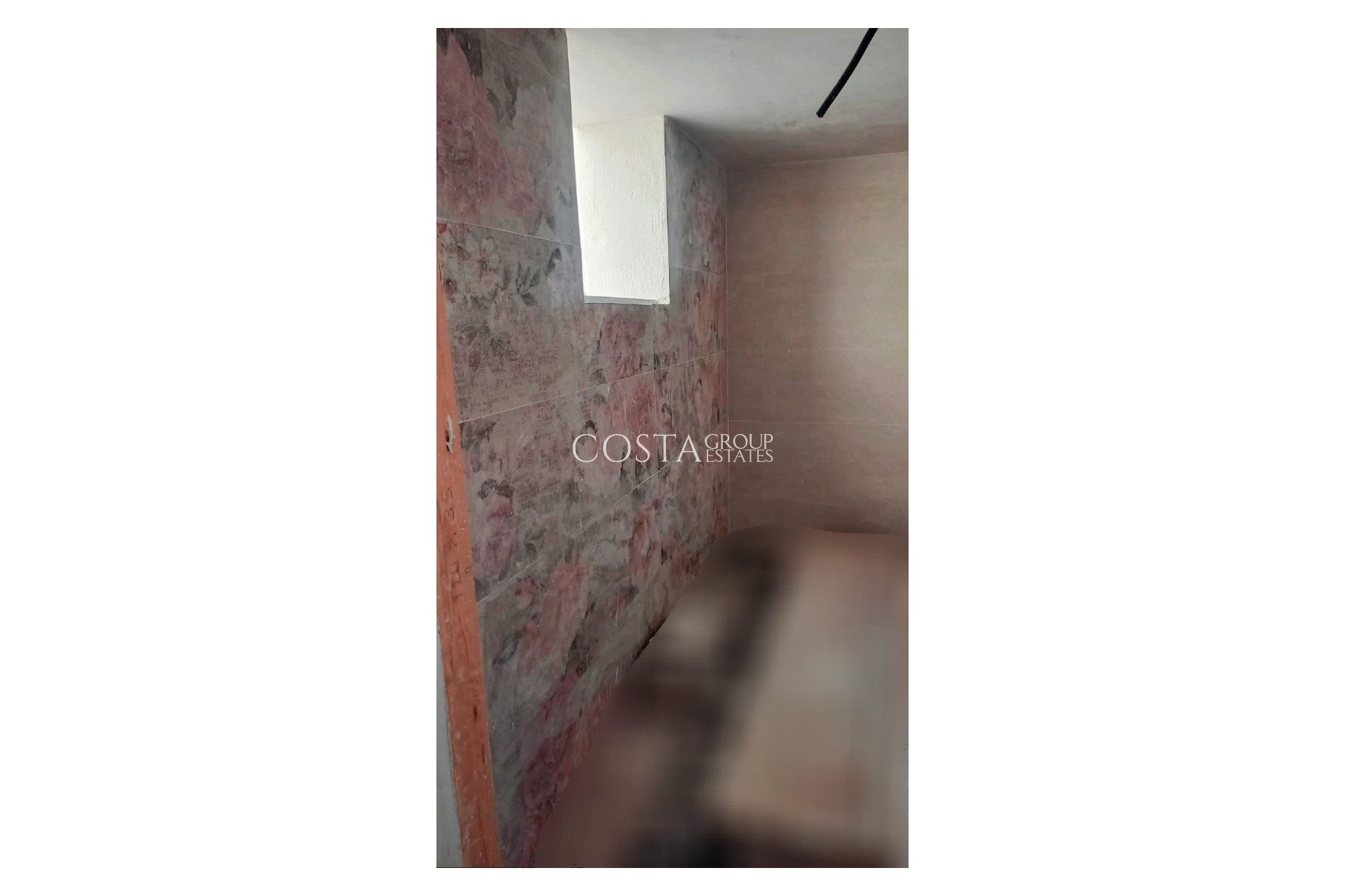 Resale - Villa -
Fortuna - Fortuna Centro