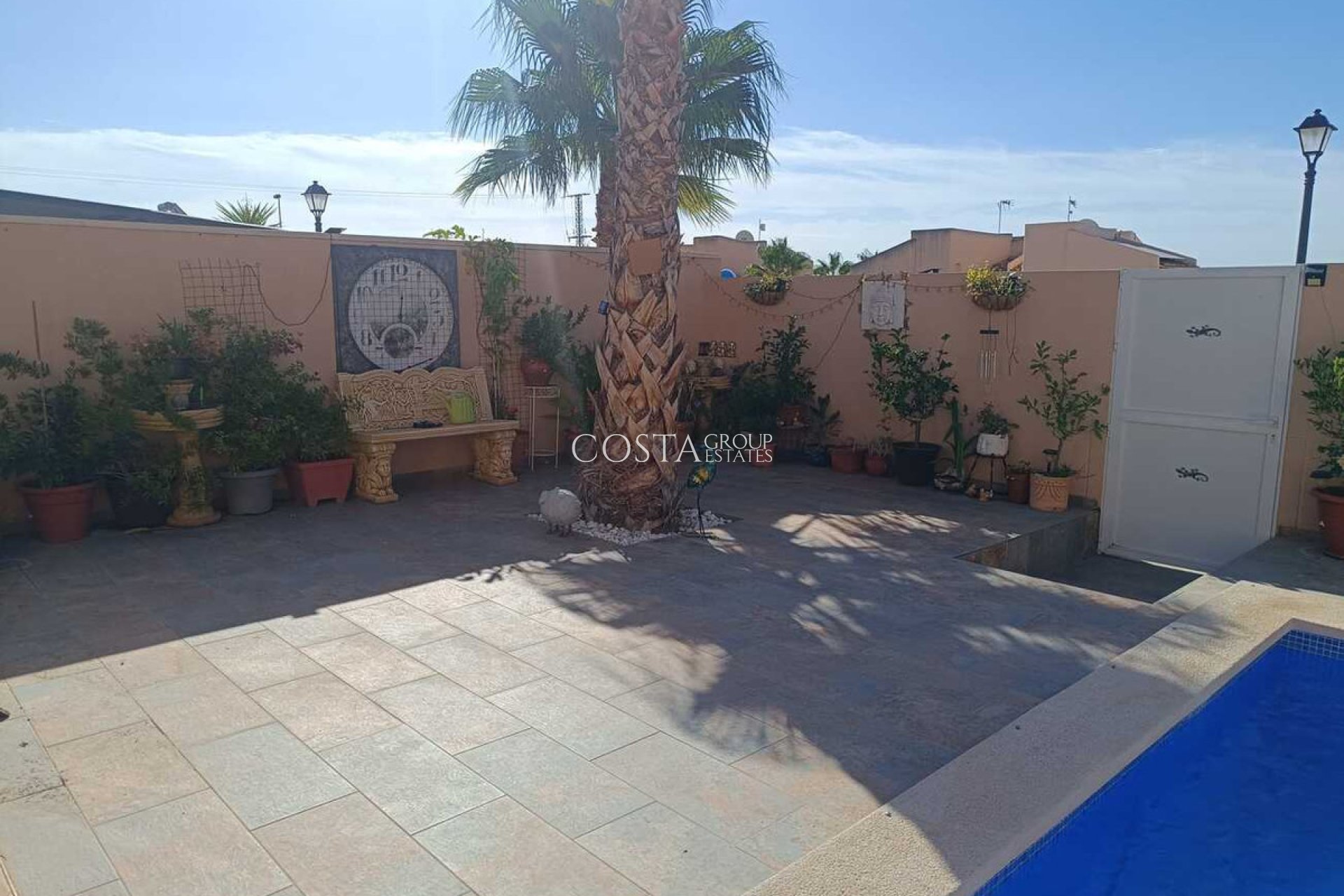 Resale - Villa -
Fortuna - Fortuna Centro