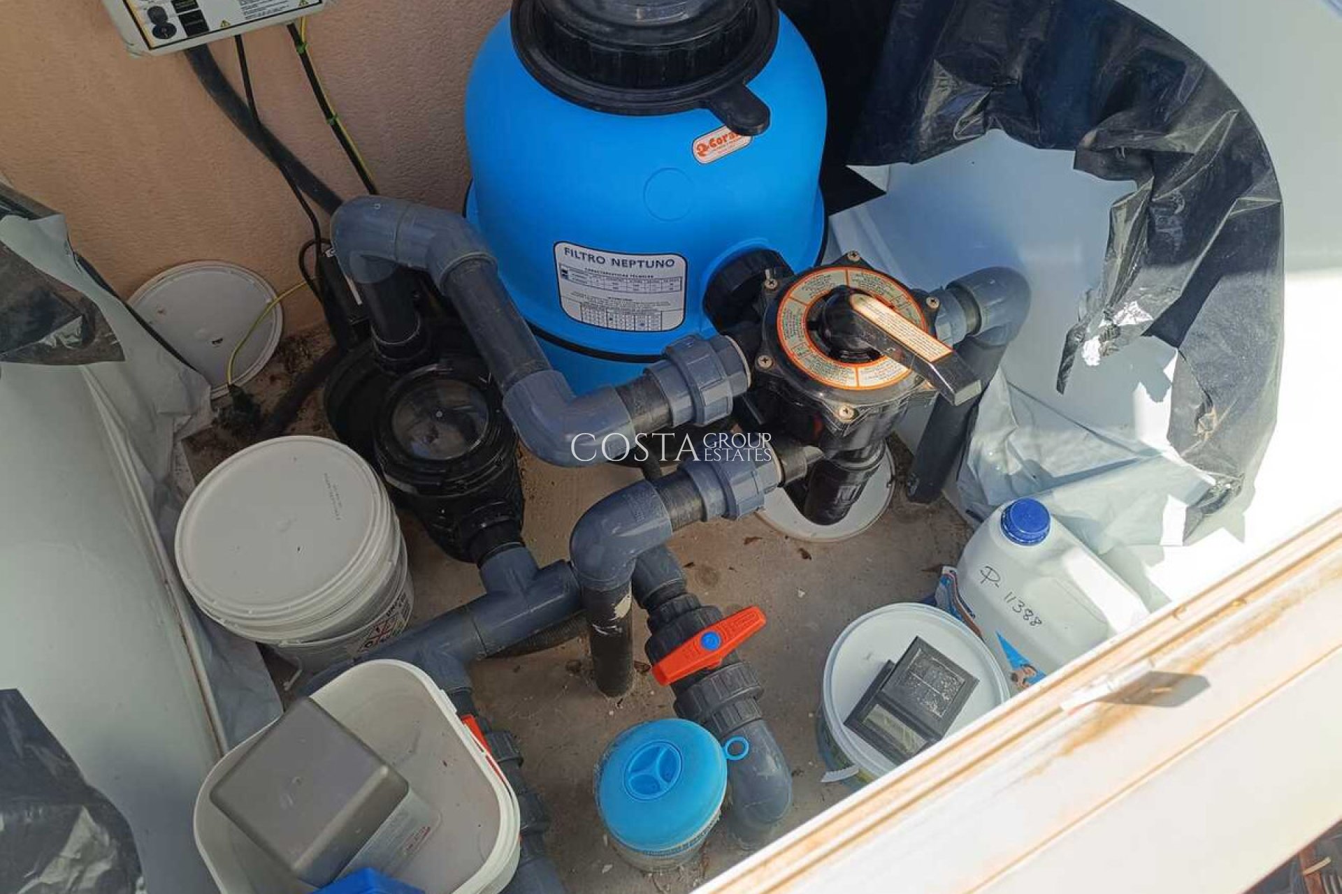 Resale - Villa -
Fortuna - Fortuna Centro