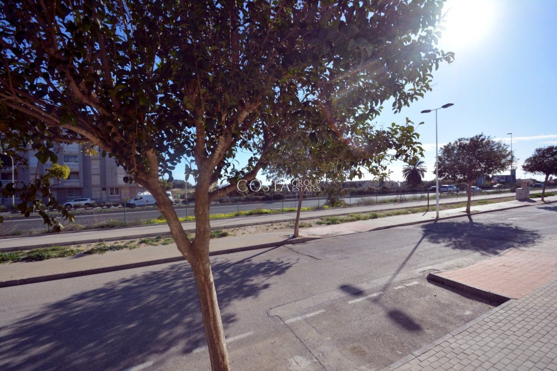 Resale - Villa -
Guardamar del Segura - Guardamar del Segura Centro