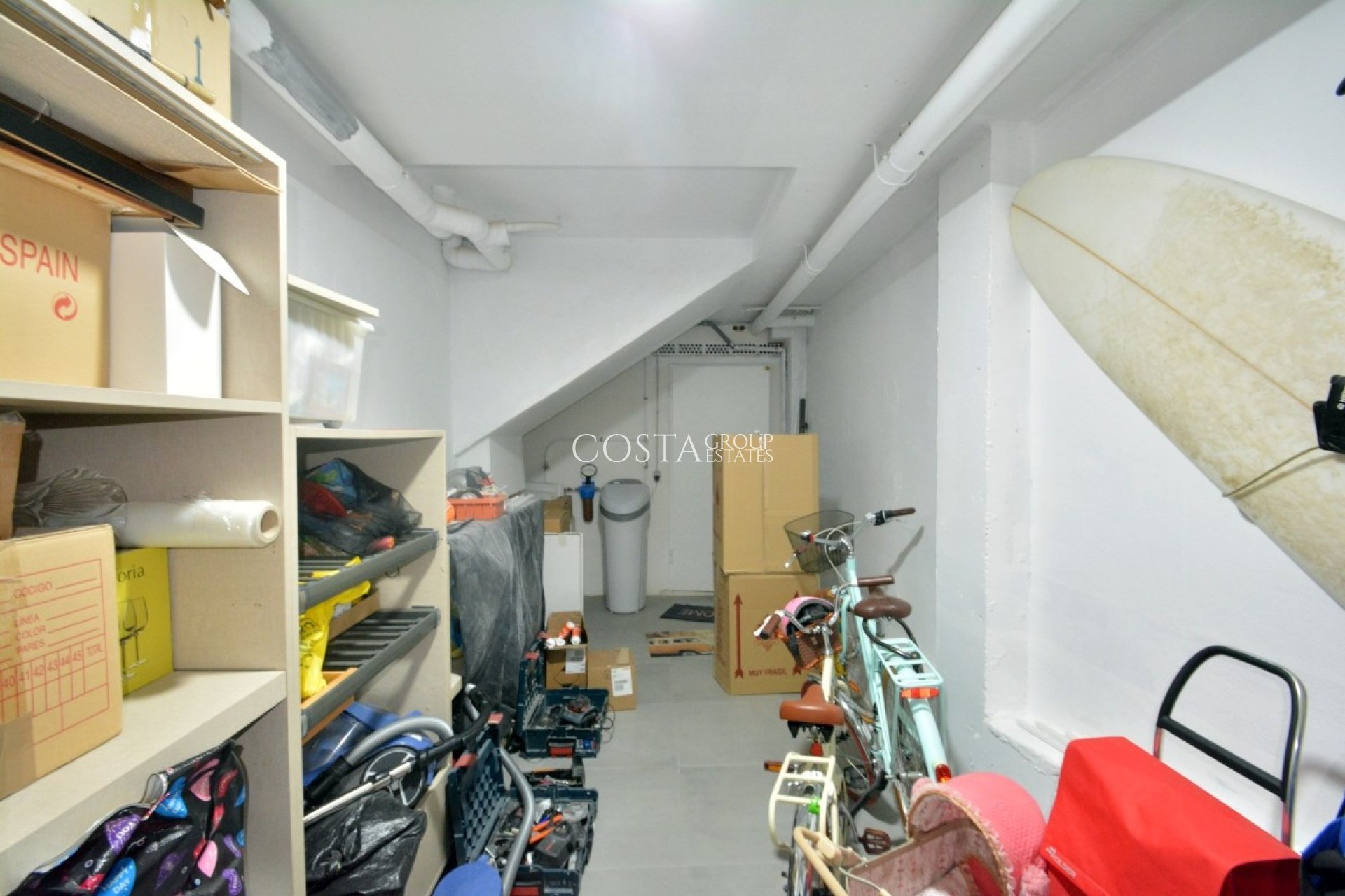 Resale - Villa -
Guardamar del Segura - Guardamar del Segura Centro