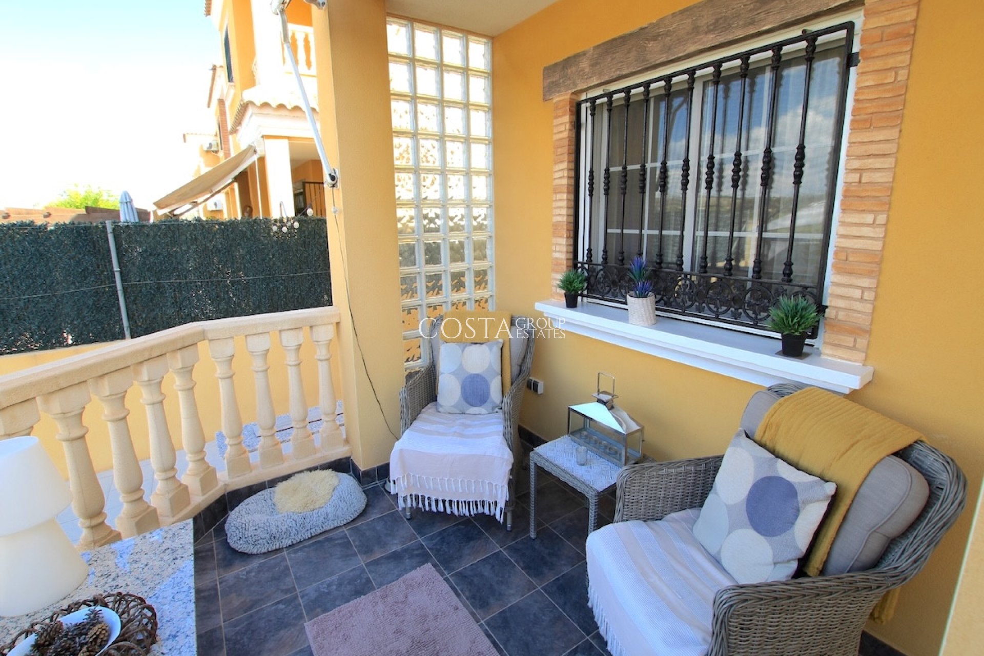 Resale - Villa -
Guardamar del Segura - Guardamar del Segura Centro