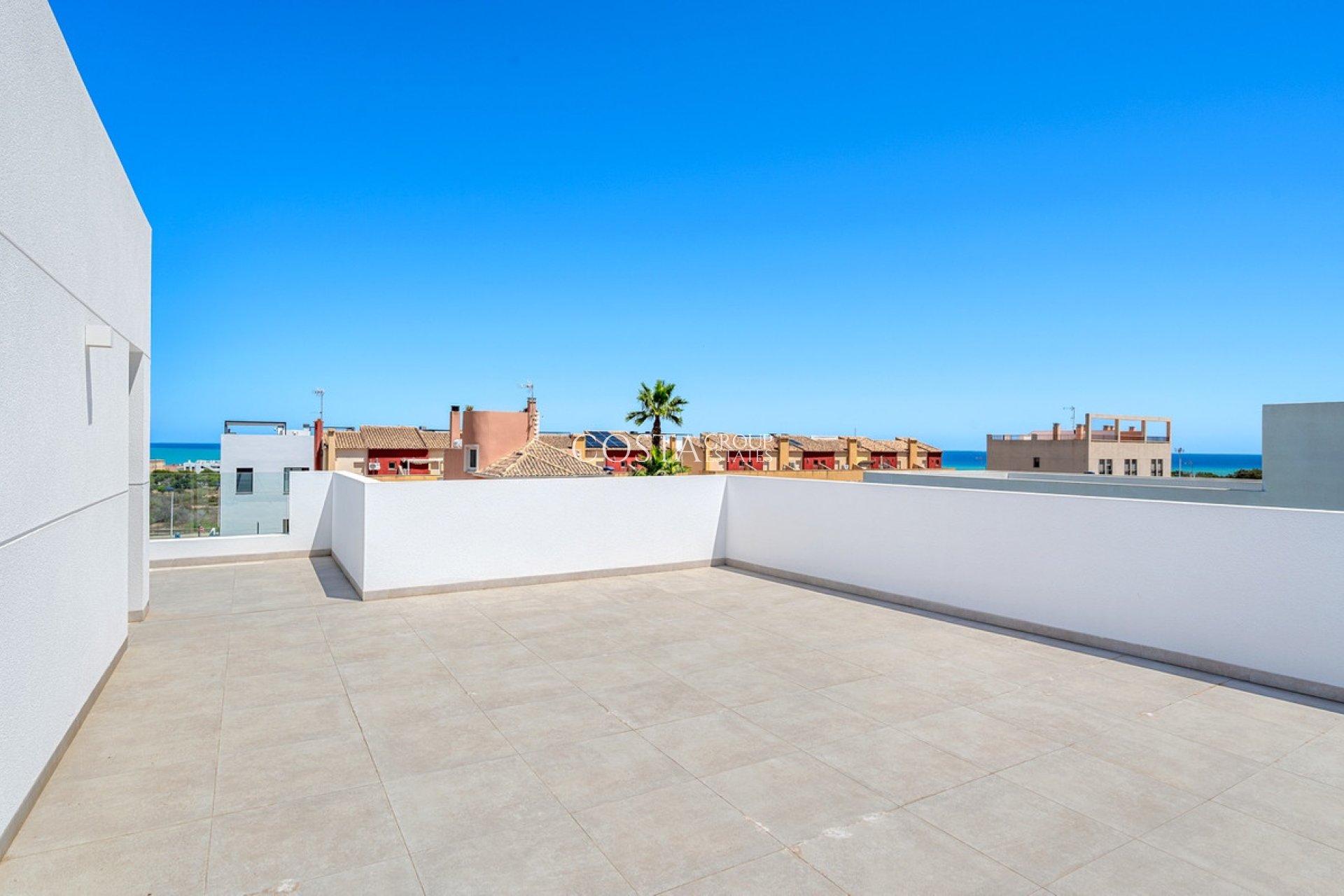 Resale - Villa -
Guardamar del Segura - Guardamar del Segura Centro