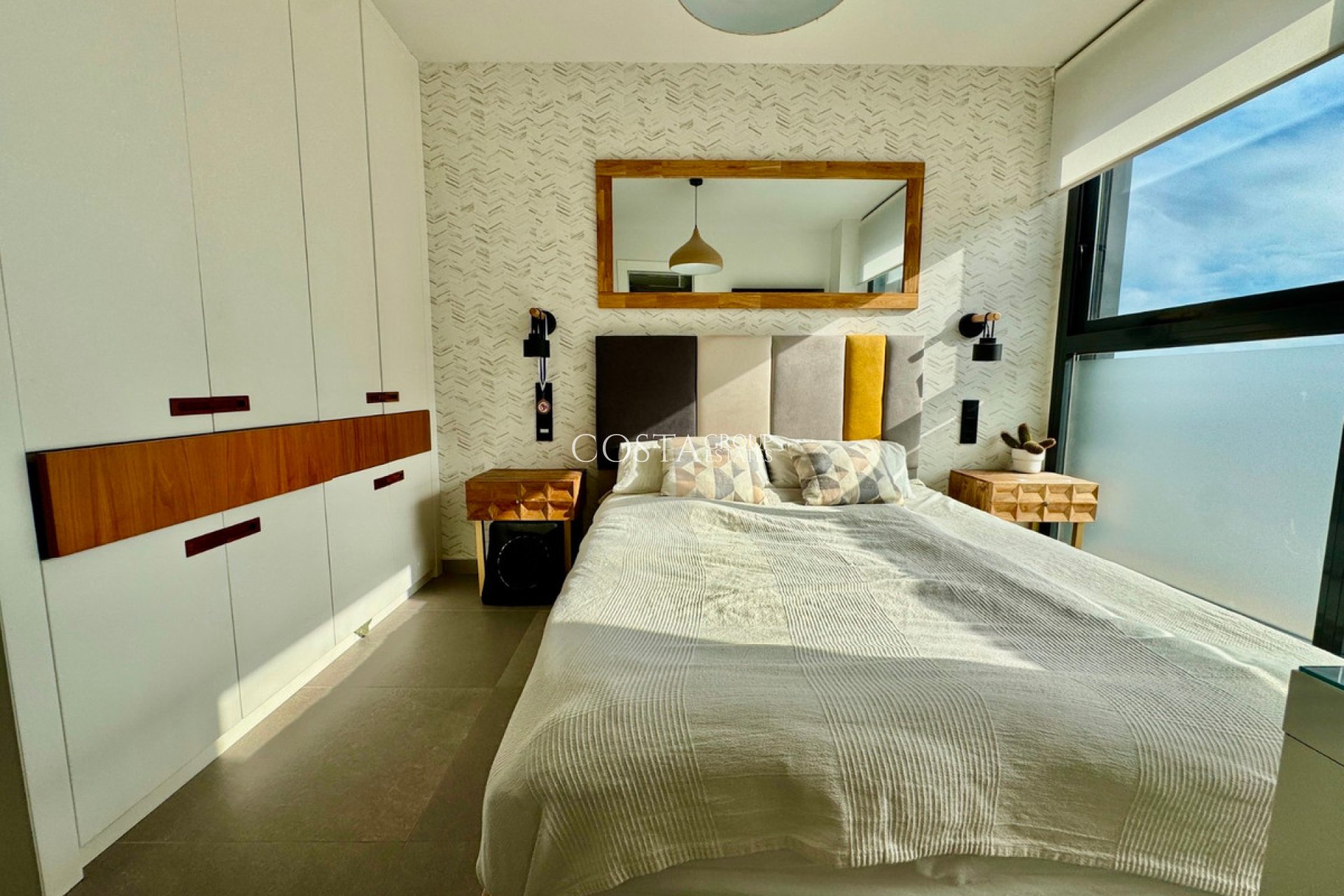 Resale - Villa -
Guardamar del Segura - Guardamar del Segura Centro