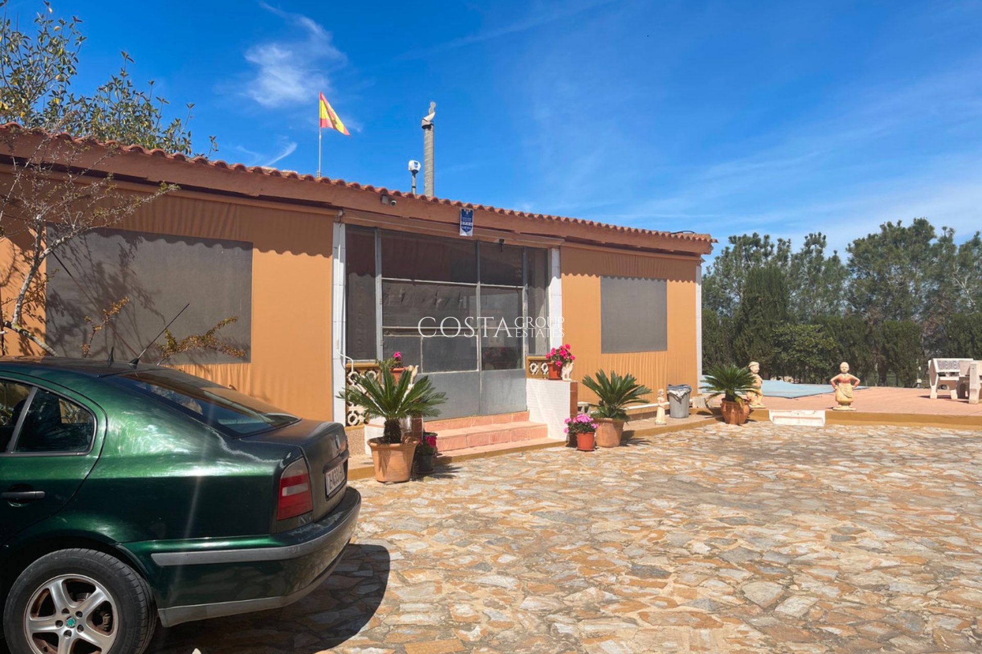 Resale - Villa -
Guardamar del Segura - Guardamar del Segura Centro