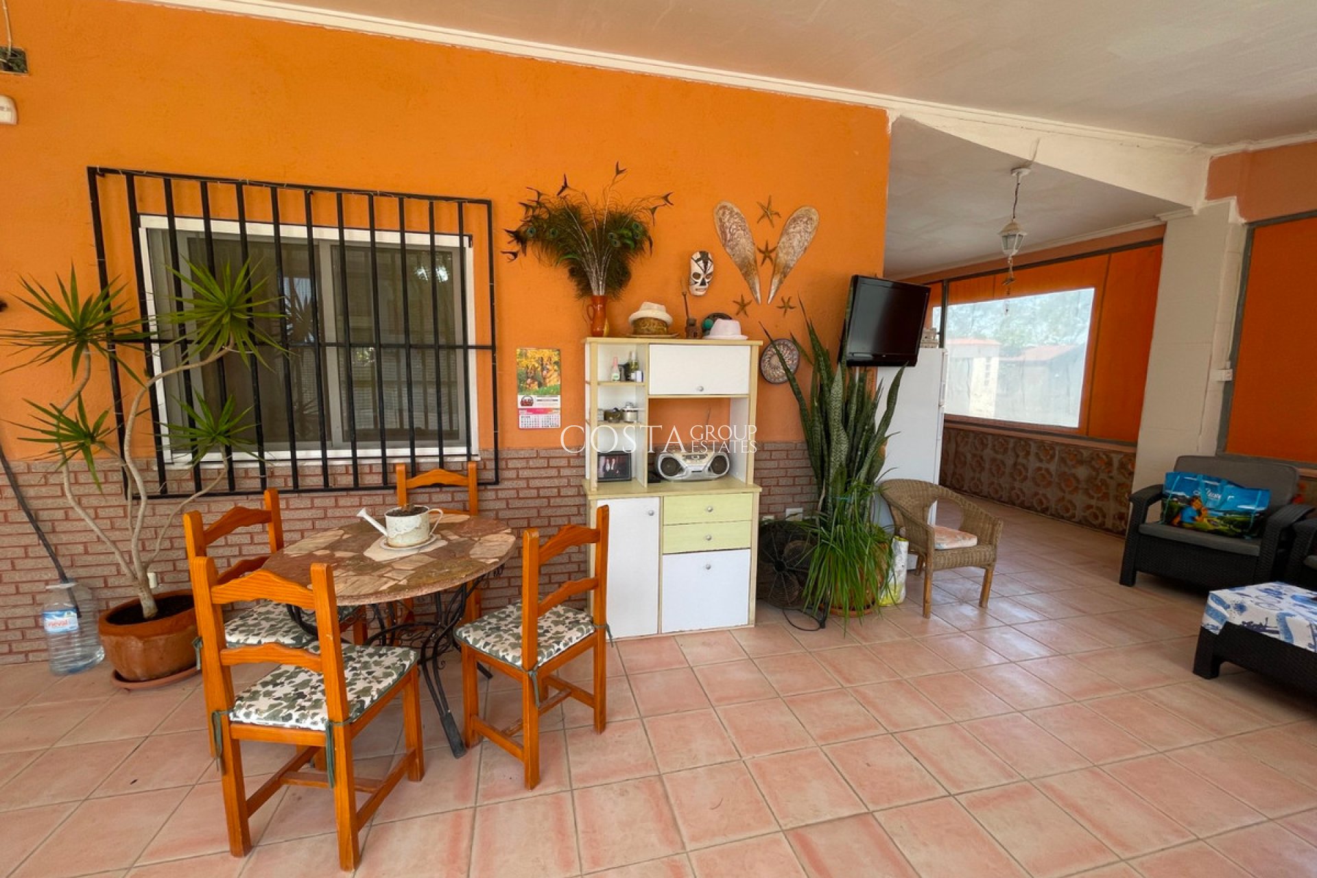 Resale - Villa -
Guardamar del Segura - Guardamar del Segura Centro