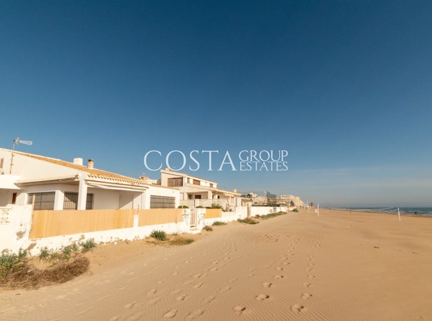 Resale - Villa -
Guardamar del Segura