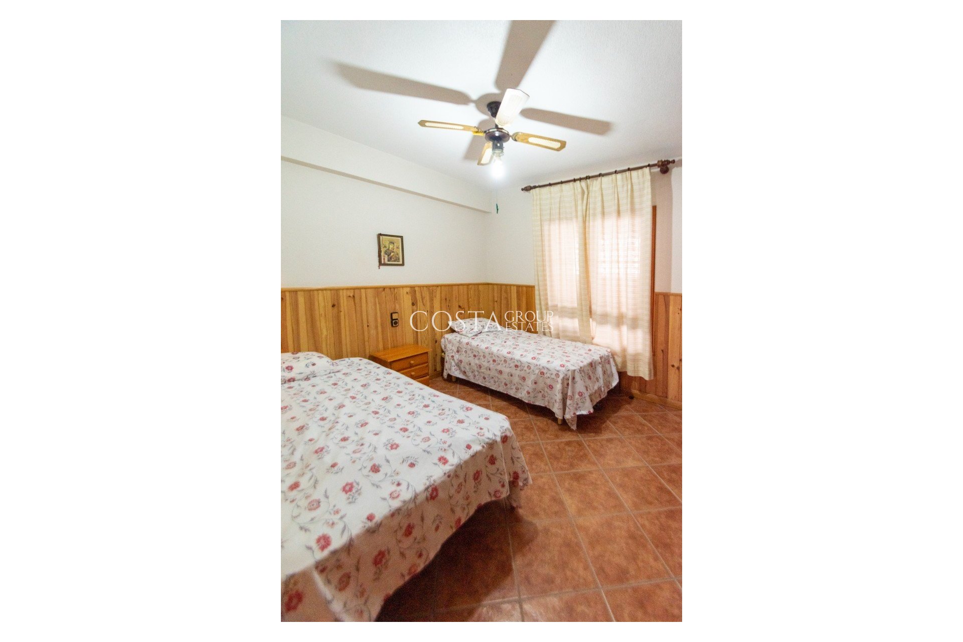 Resale - Villa -
Guardamar del Segura