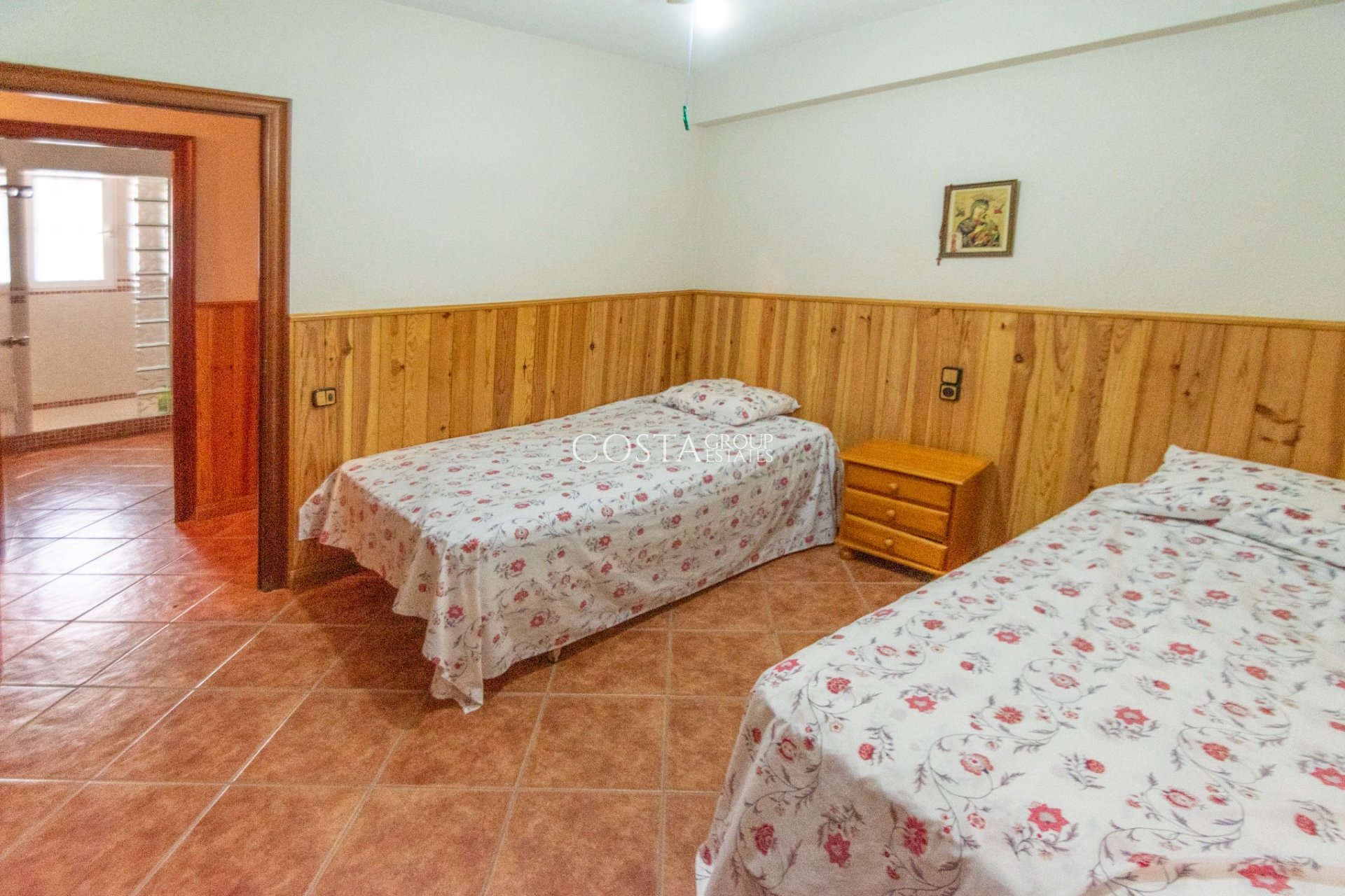 Resale - Villa -
Guardamar del Segura