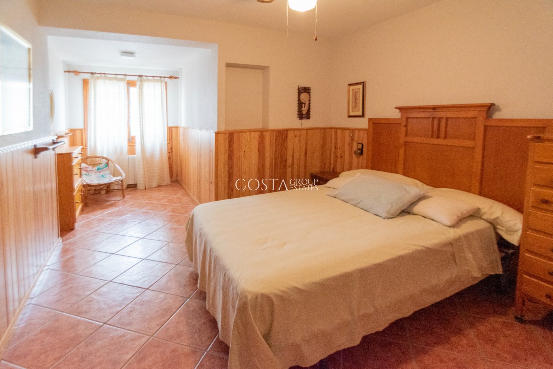 Resale - Villa -
Guardamar del Segura