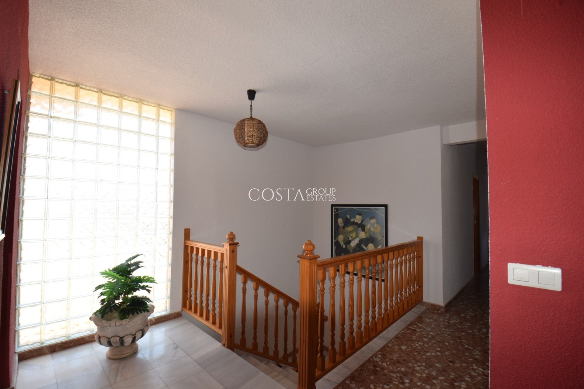 Resale - Villa -
Guardamar del Segura
