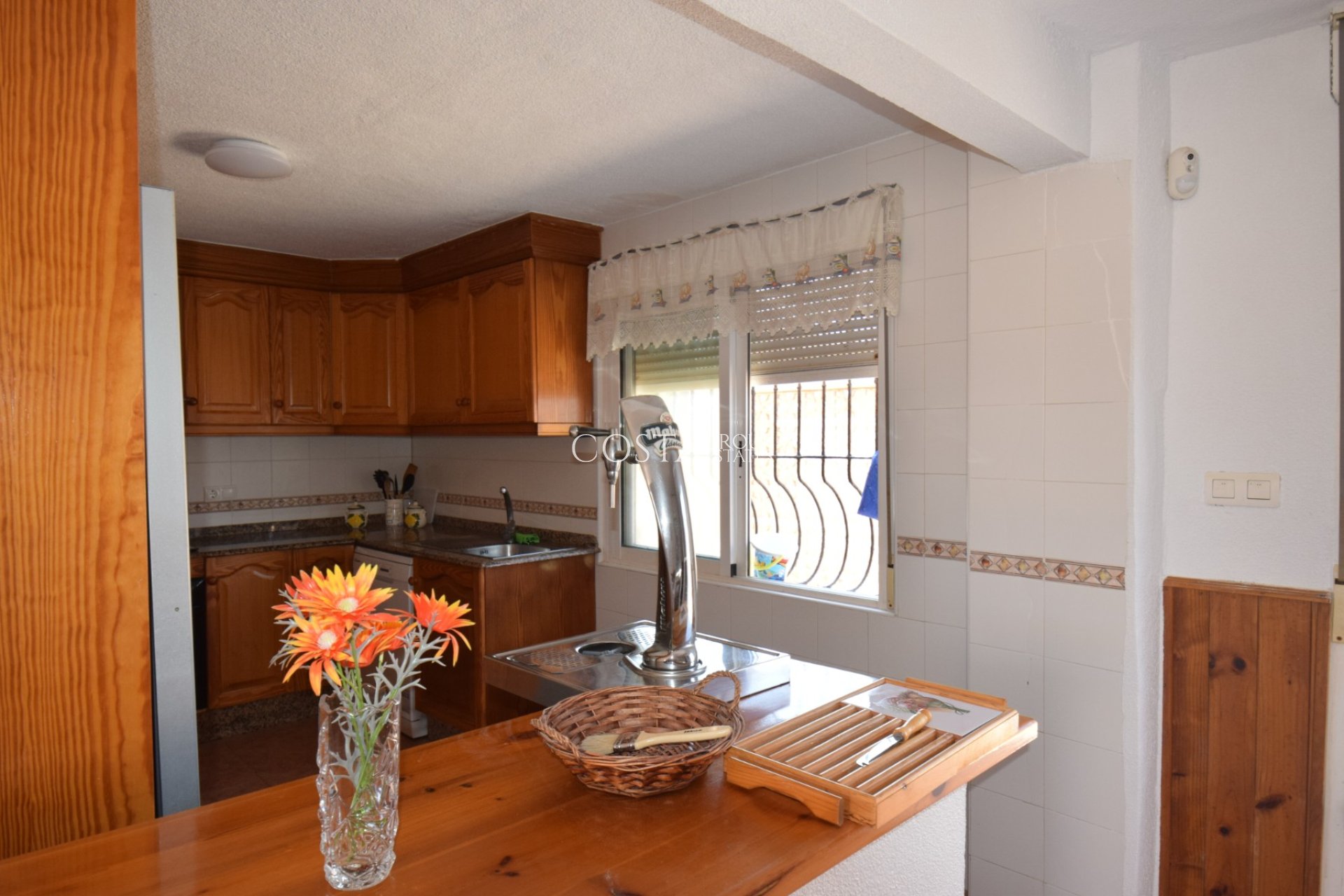 Resale - Villa -
Guardamar del Segura