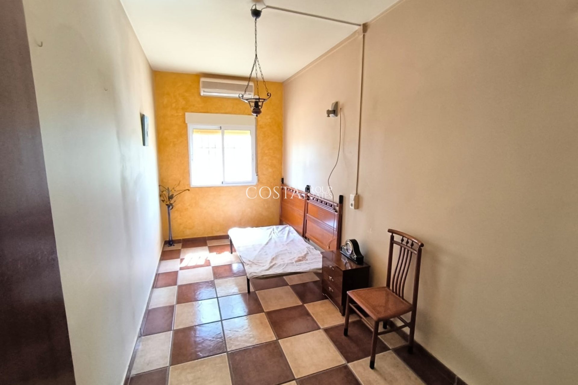 Resale - Villa -
Jumilla - Jumilla Centro