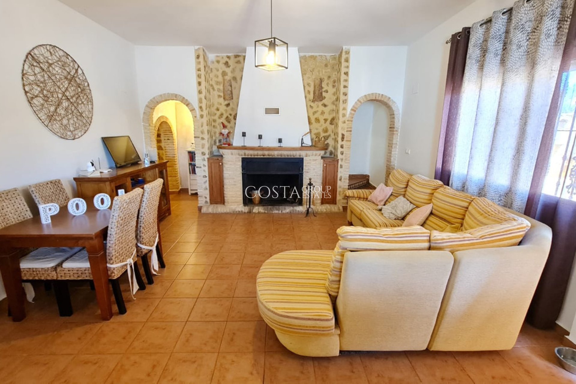 Resale - Villa -
La Romana - La Romana Centro