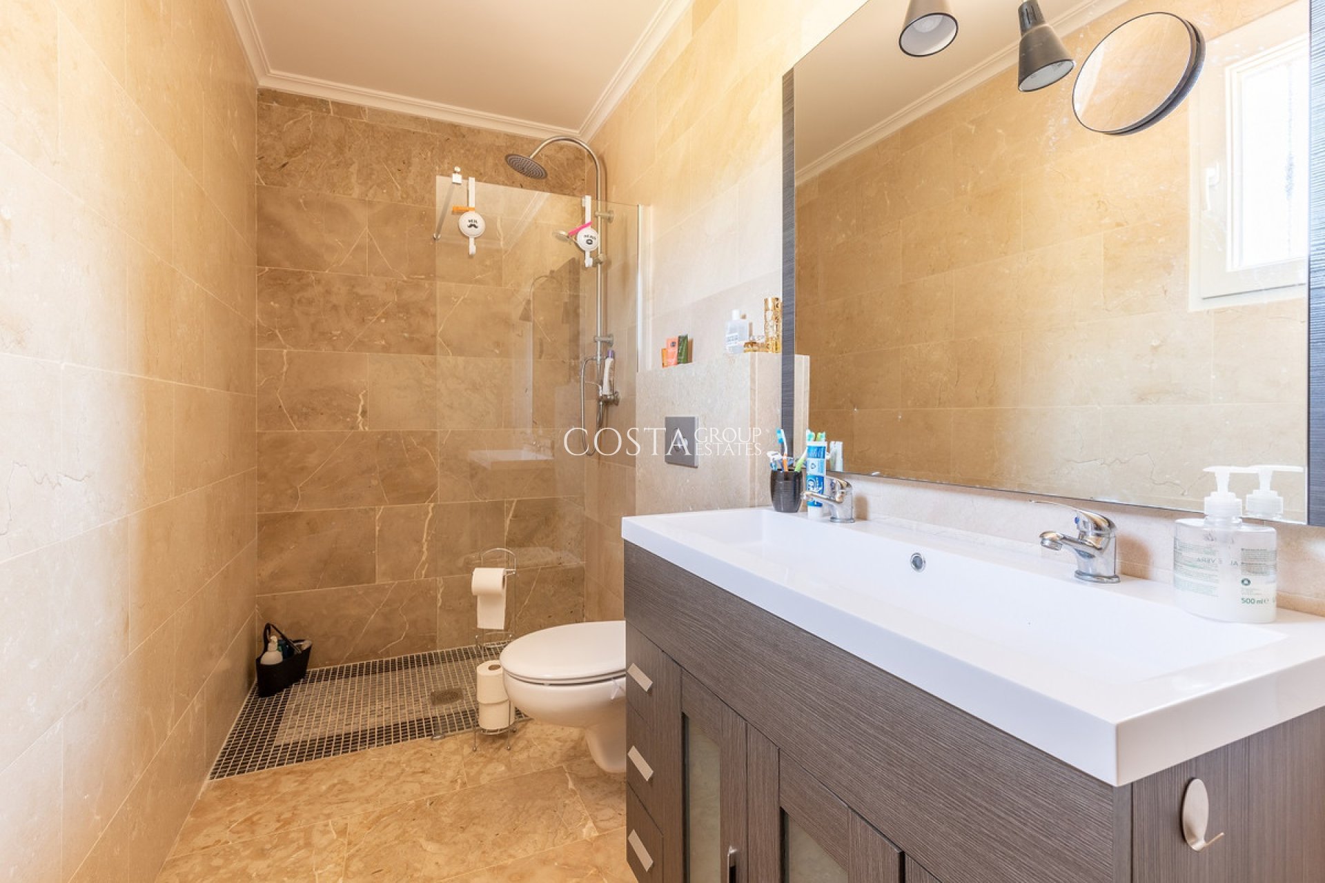 Resale - Villa -
La Romana - La Romana Centro