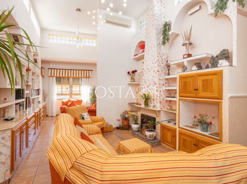 Resale - Villa -
La Union - La Union Centro