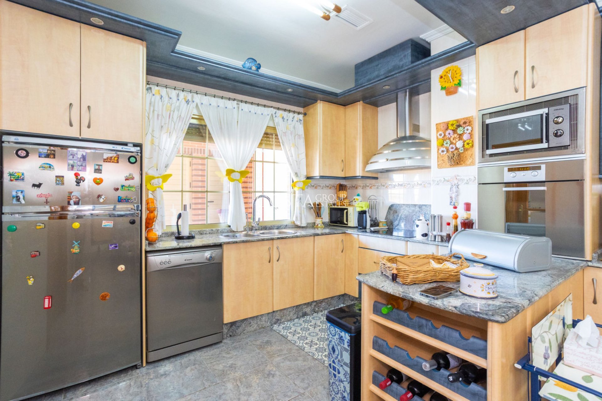 Resale - Villa -
La Union - La Union Centro