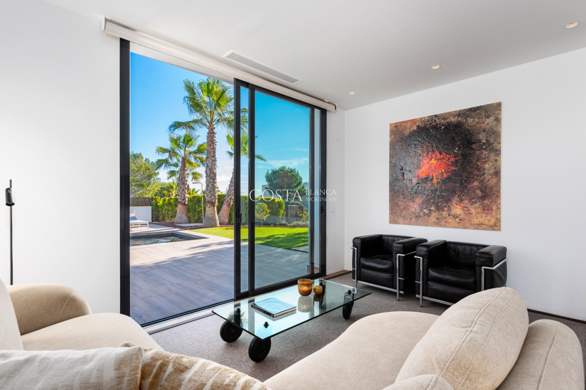 Resale - Villa -
Las Colinas Golf Resort - Las Colinas golf