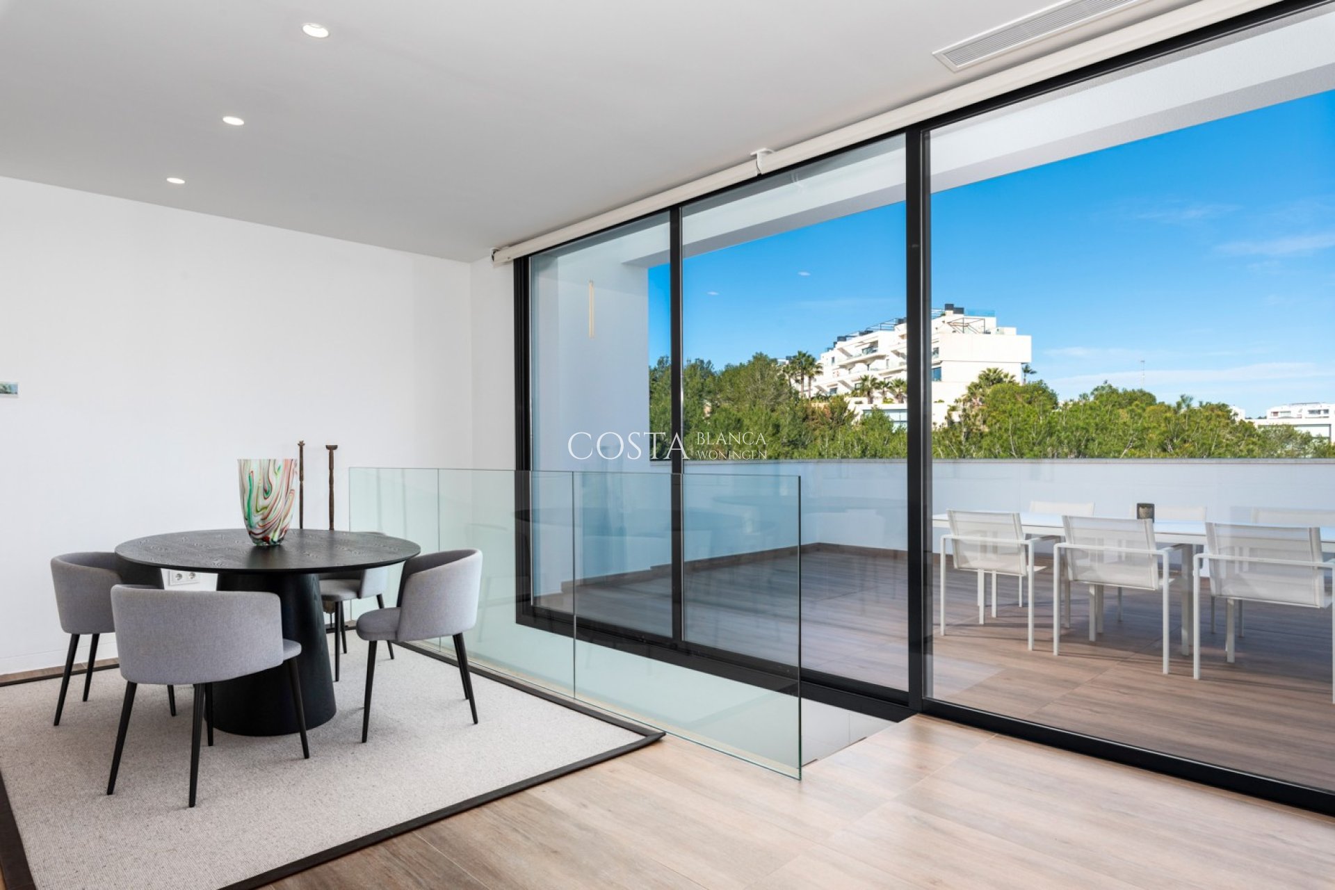 Resale - Villa -
Las Colinas Golf Resort - Las Colinas golf