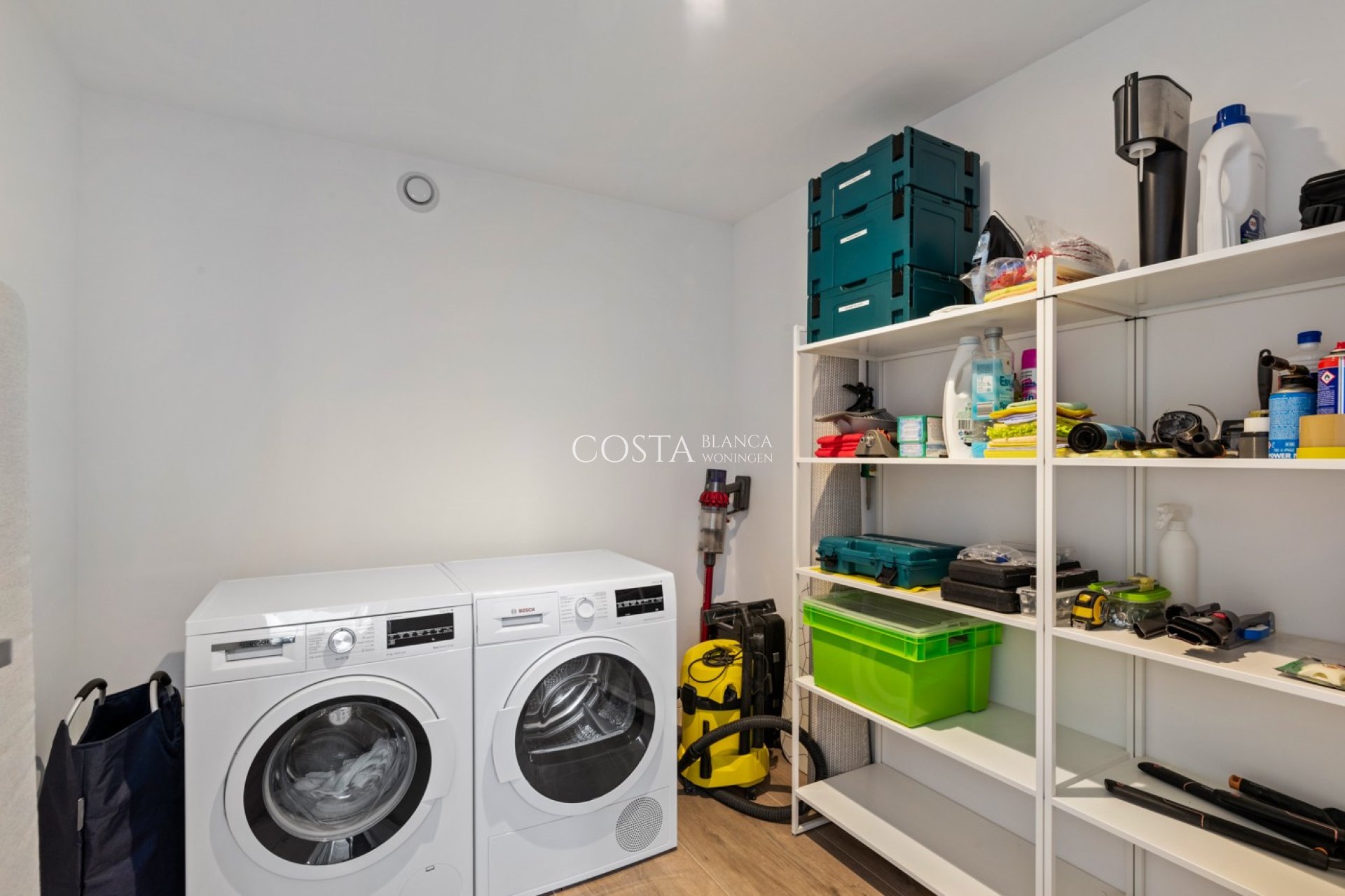 Resale - Villa -
Las Colinas Golf Resort - Las Colinas golf